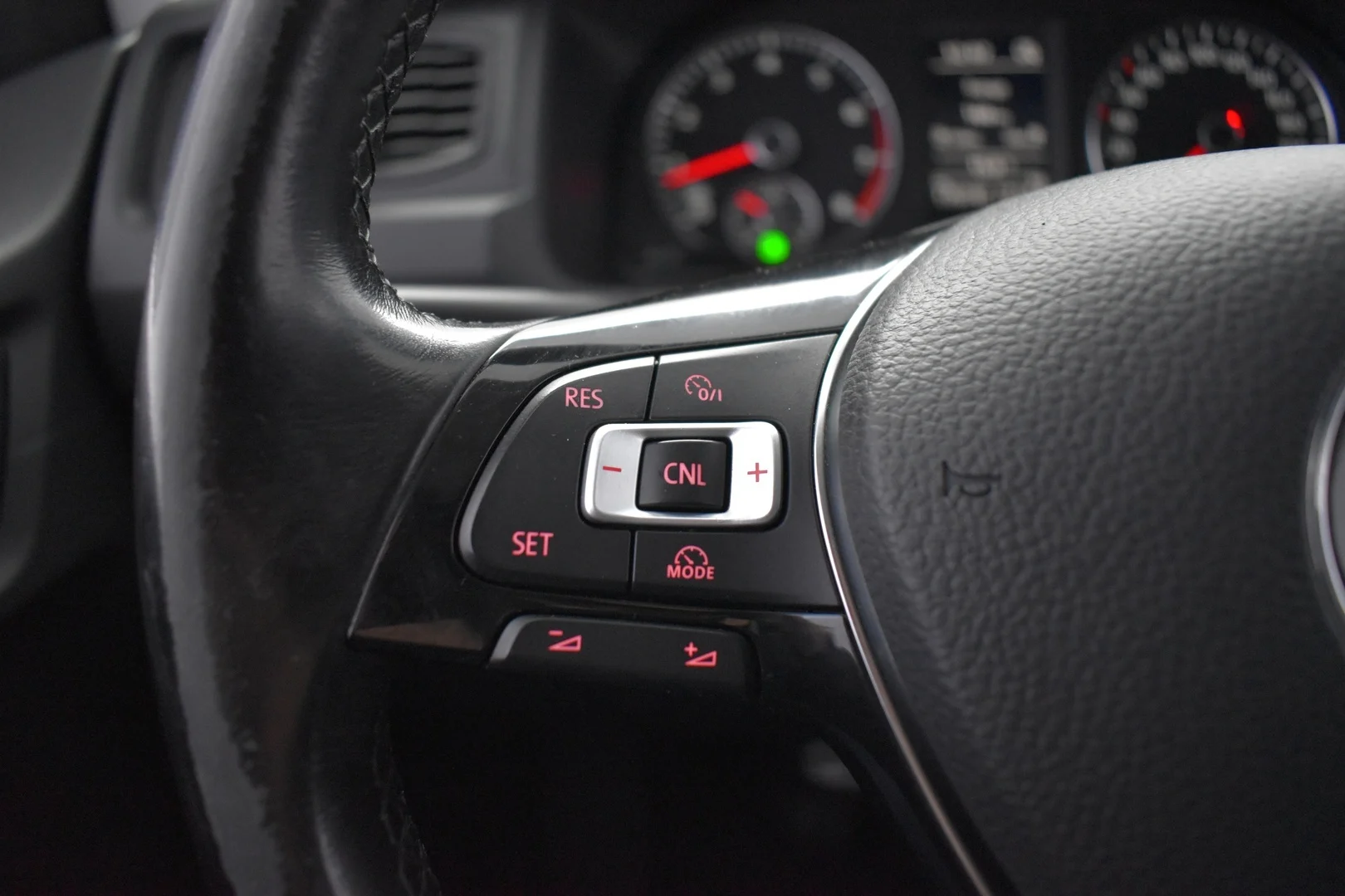 Car Image - 7dyPQgdCFsd31EmVPBTzcW