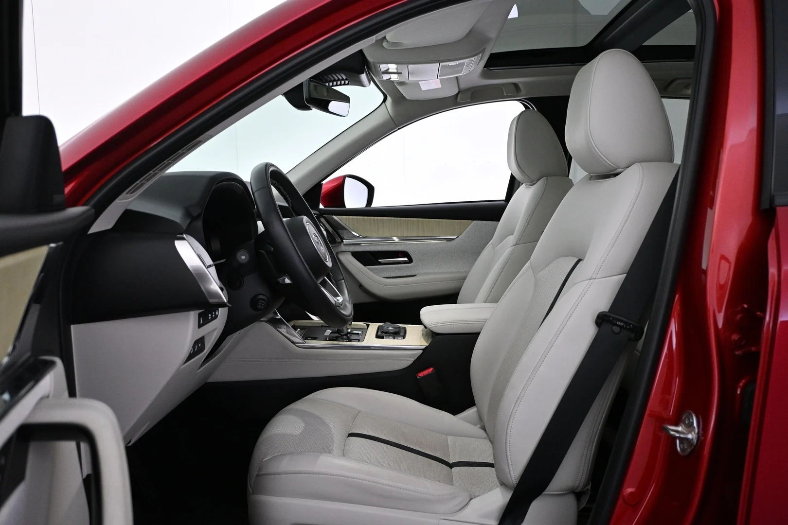 Car Image - 415k93ppJLnUXpI9oYpGvs