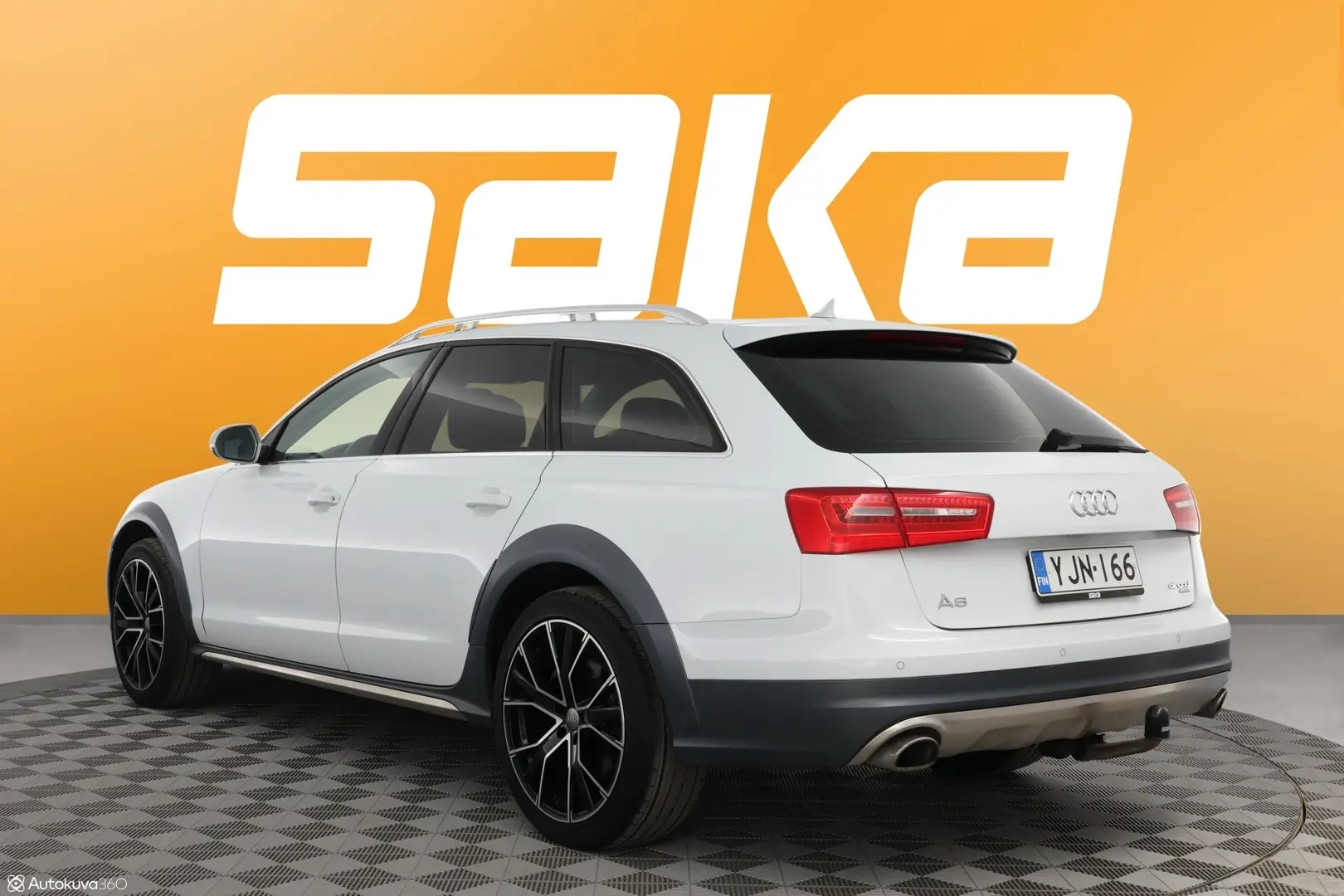 Car Image - s3t8kQRC9e63L09X03sxk