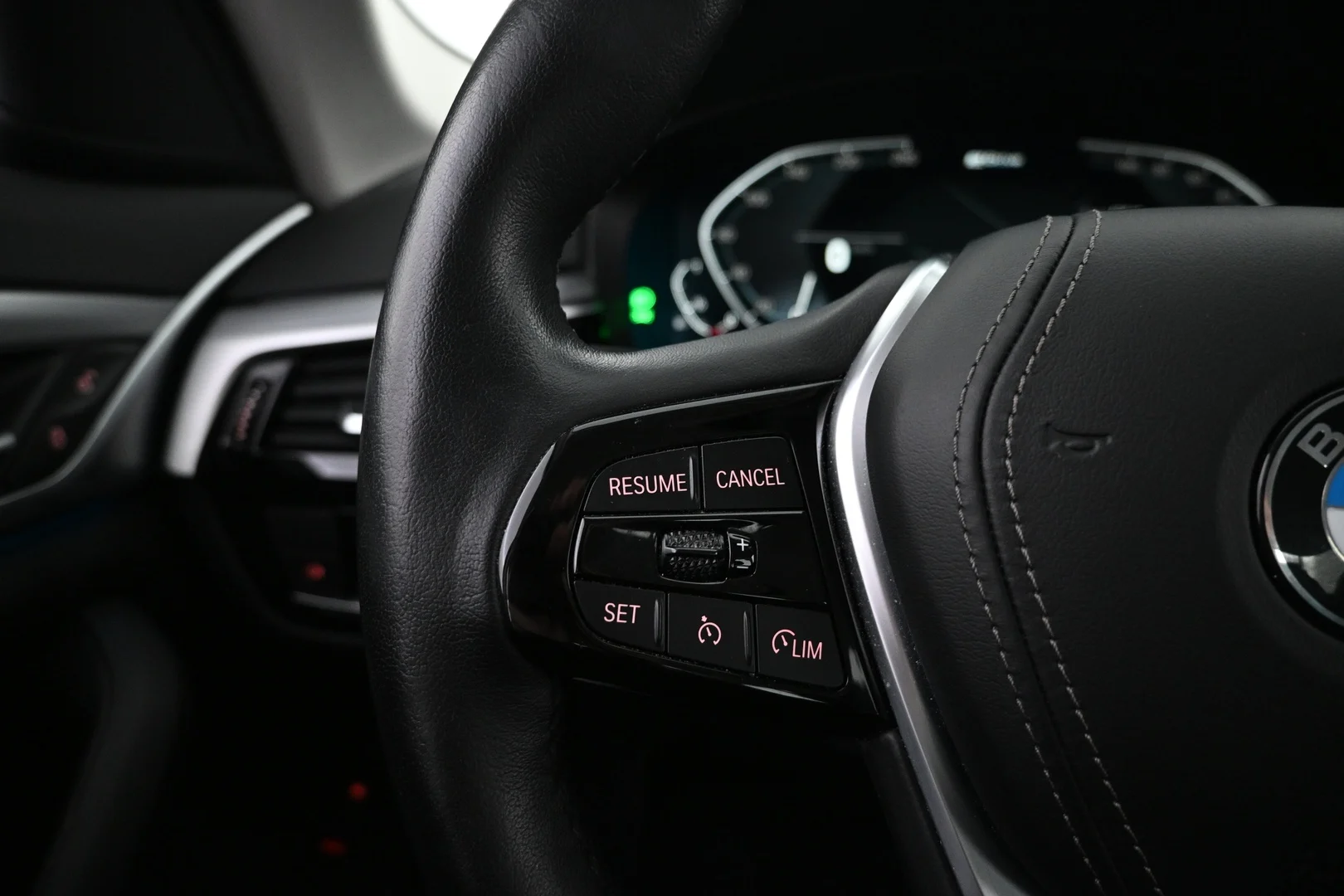 Car Image - 1BNd3ZXZDQcmleBciyCEvx