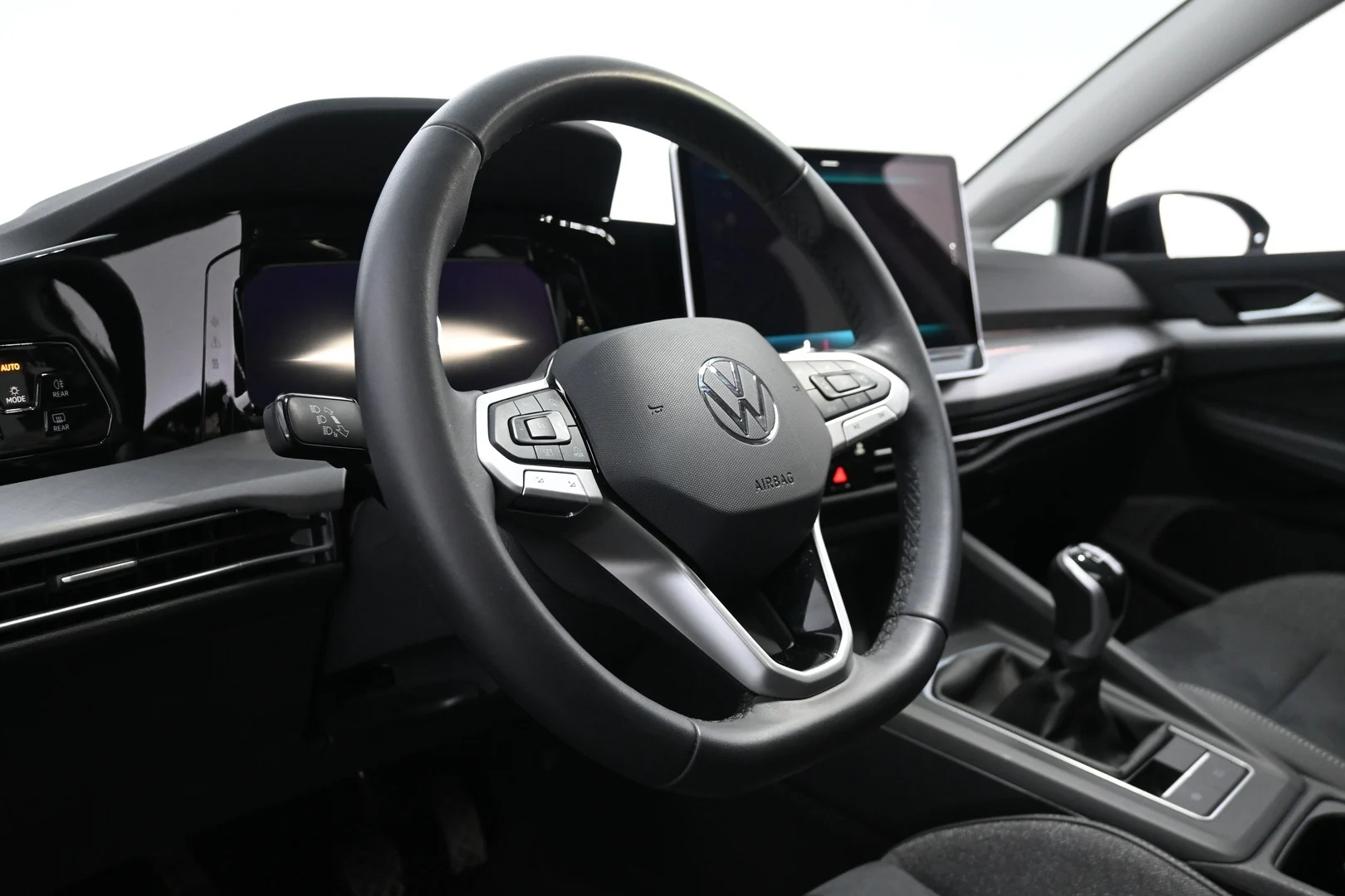 Car Image - 5oO1BCR33WvCF3MYs0b6zD