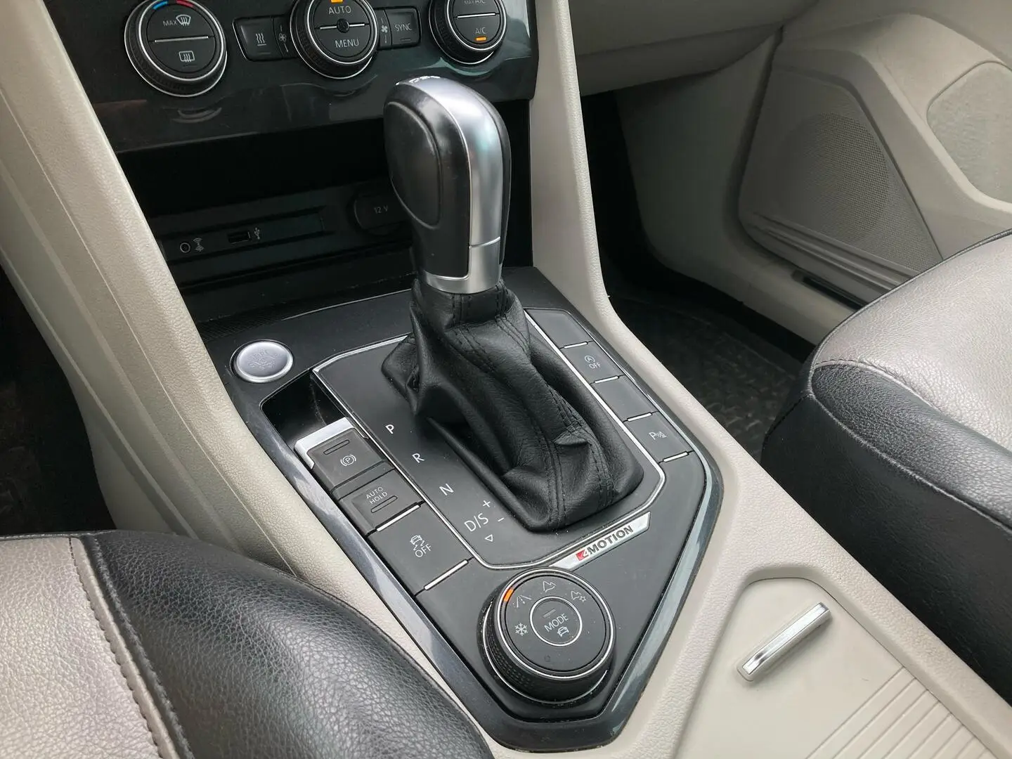 Car Image - 2kRJOjHf0GJd243sHb2nqP