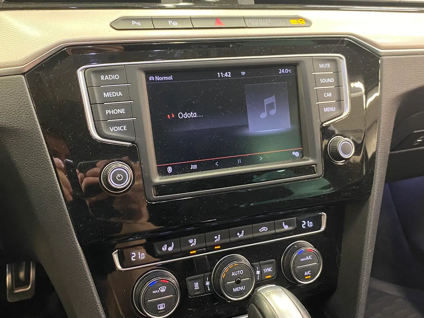 Car Image - 6FQ8JlNdHZYcGauotwxvni