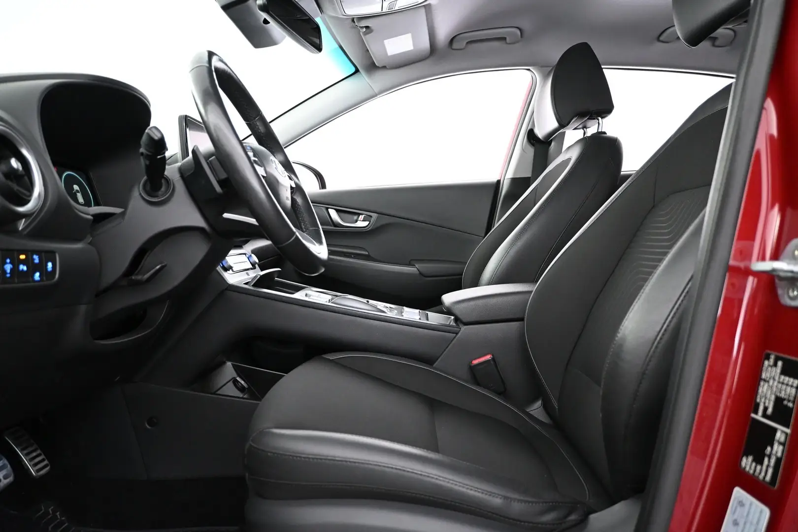 Car Image - 2yuIM8SzGMBMaXkgmcC7TN