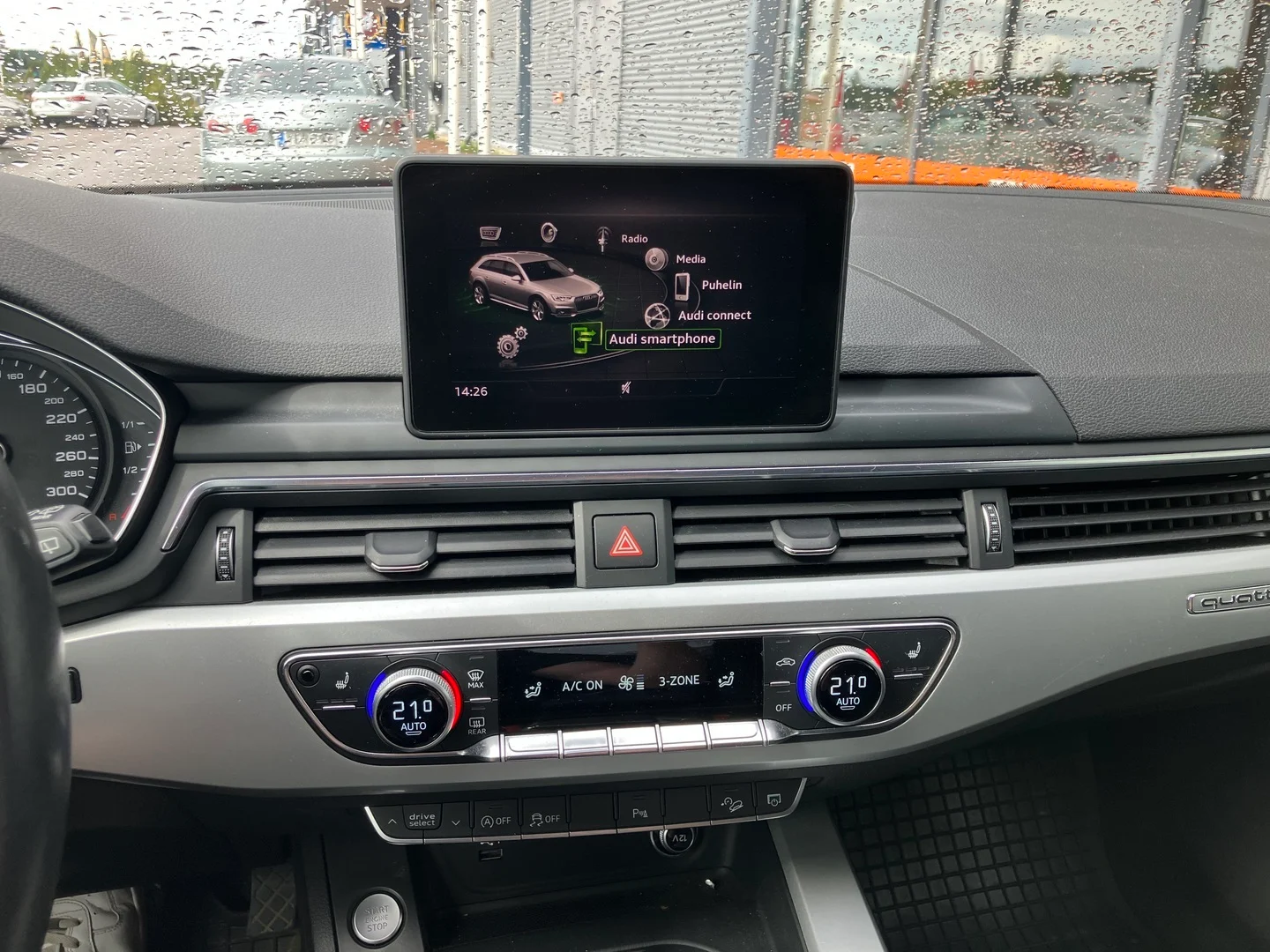 Car Image - 1hyBkQOQub7IfR1SgFIsSt