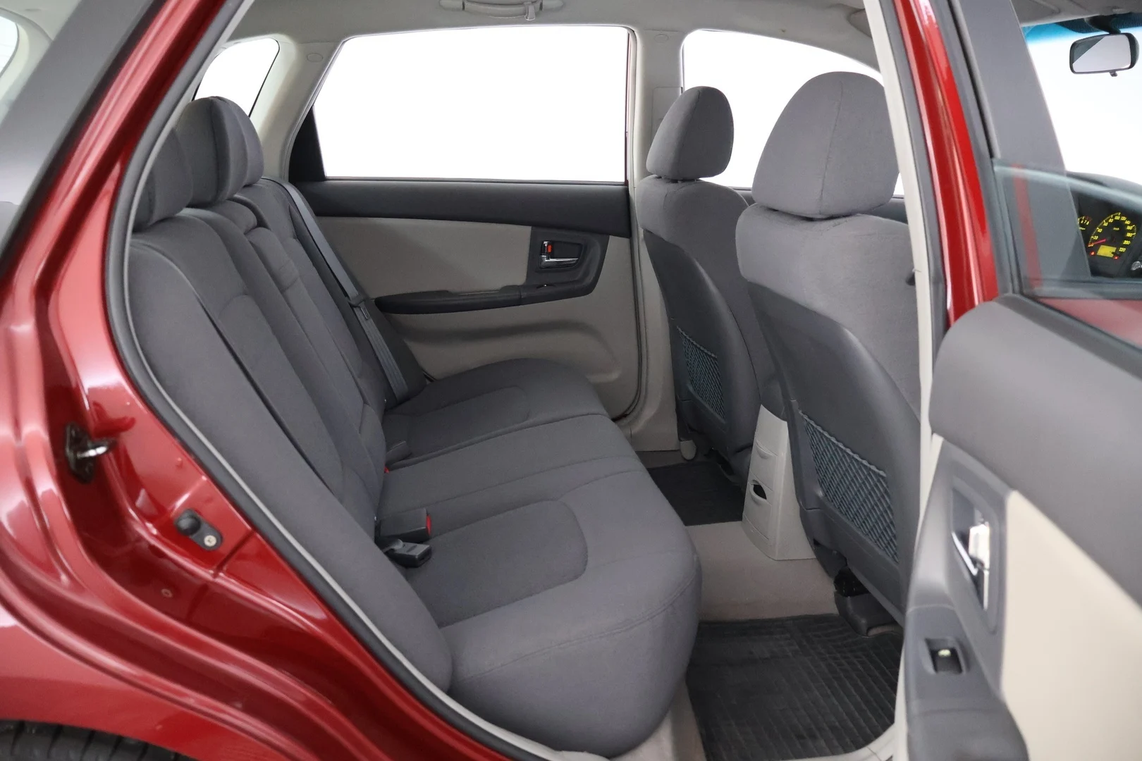 Car Image - 5AUbjhXveid4EnXS2DOsW1