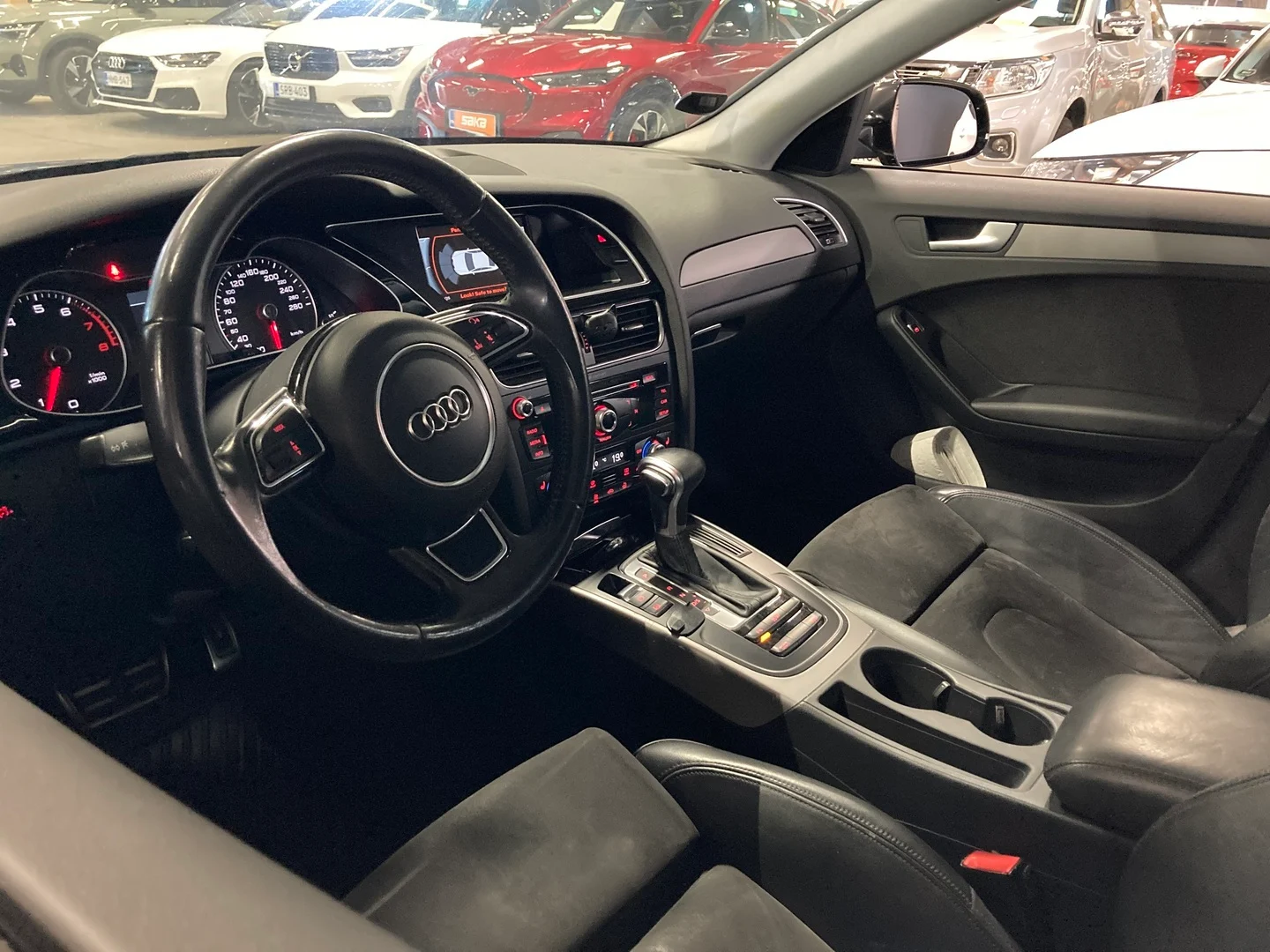Car Image - 2WuYUUxFfh4GFkjy81bYw2
