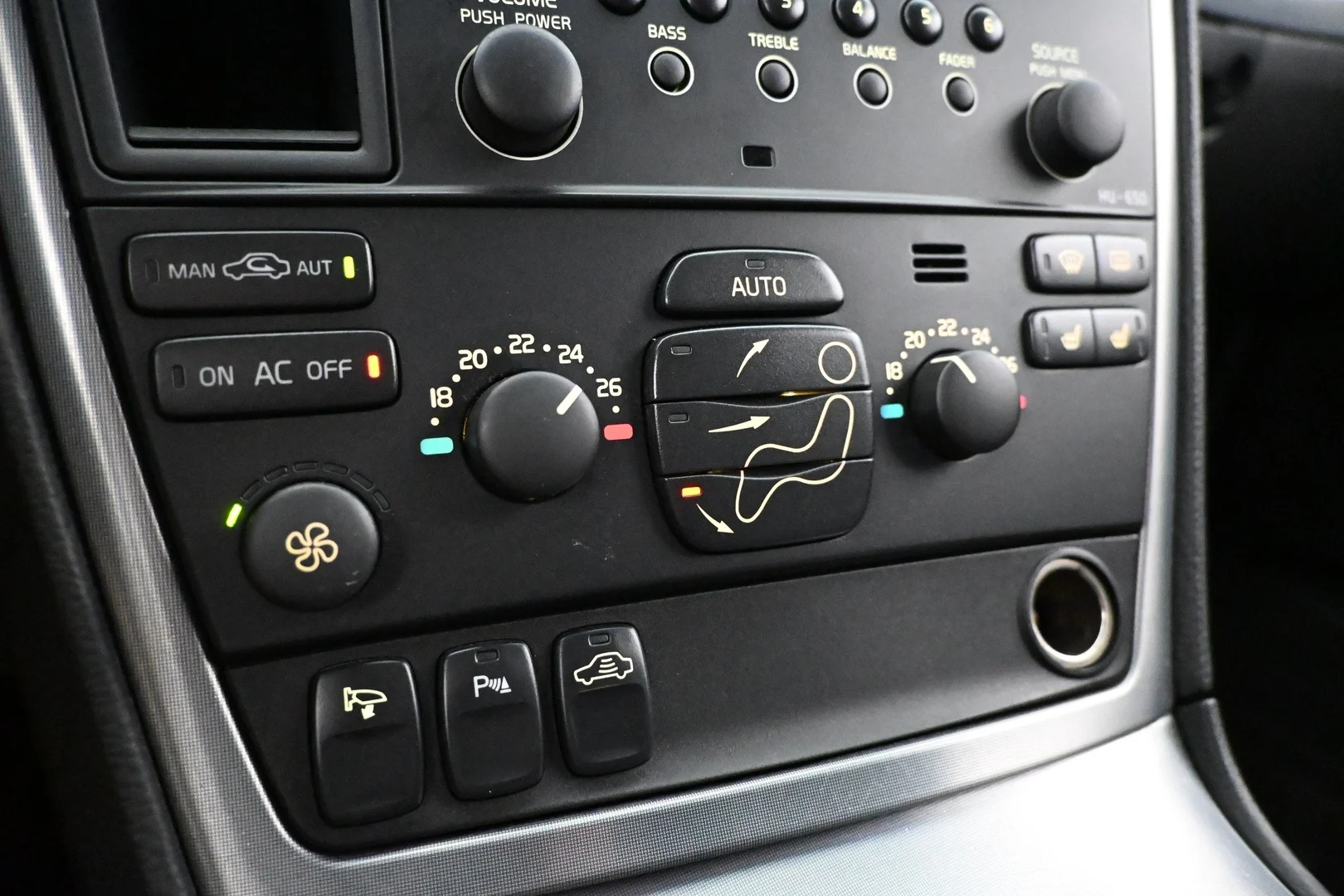 Car Image - 3q2JEkrY2X8qSF9vgy0FpJ