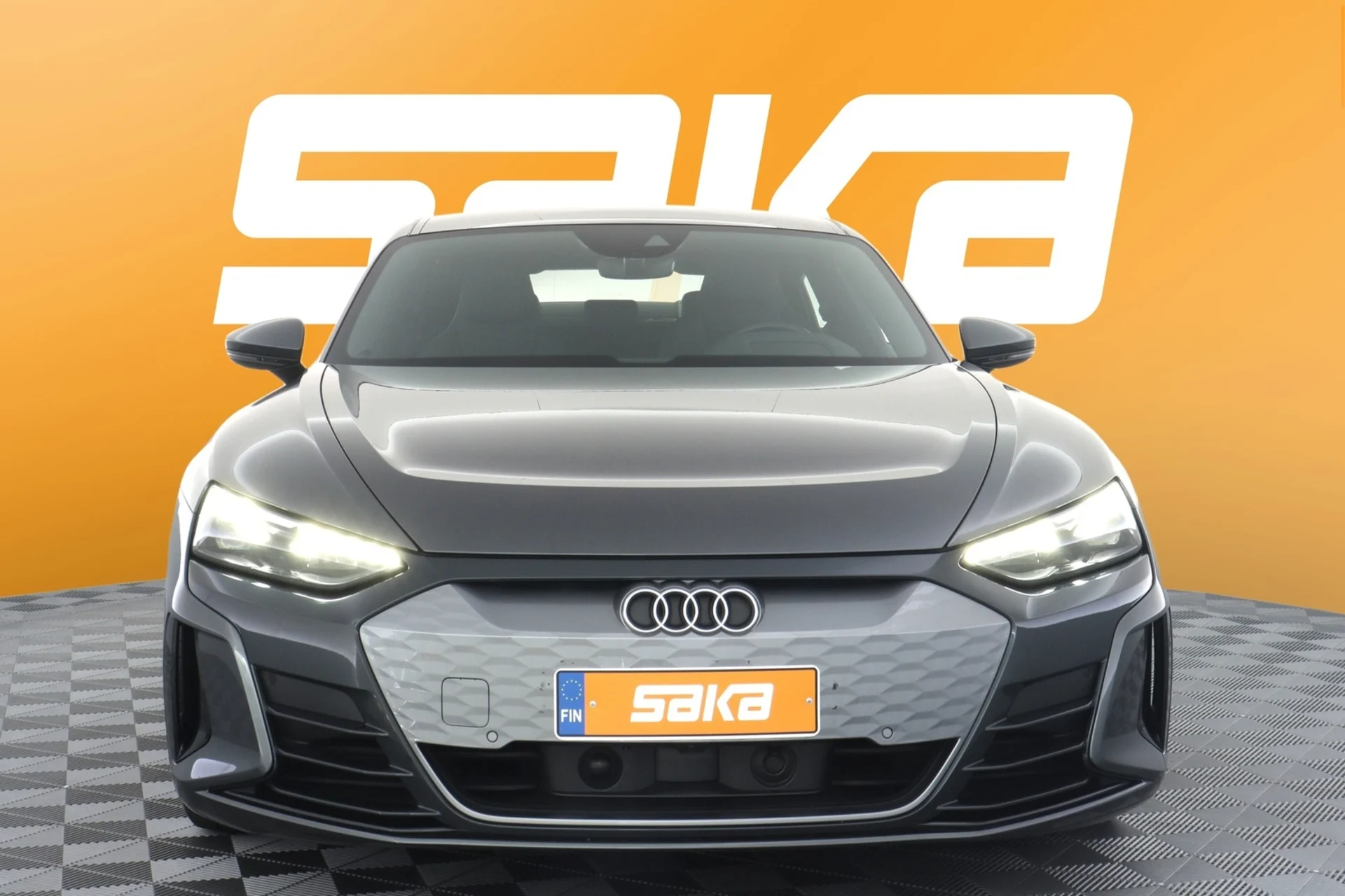 Car Image - 2Z1cQnCnTOl1jcjlDo9D9i