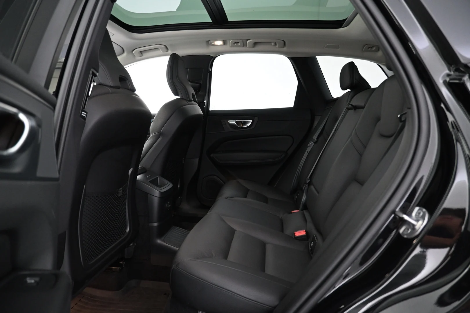 Car Image - 1aws4qwXzAG7Jqu1txr3cW