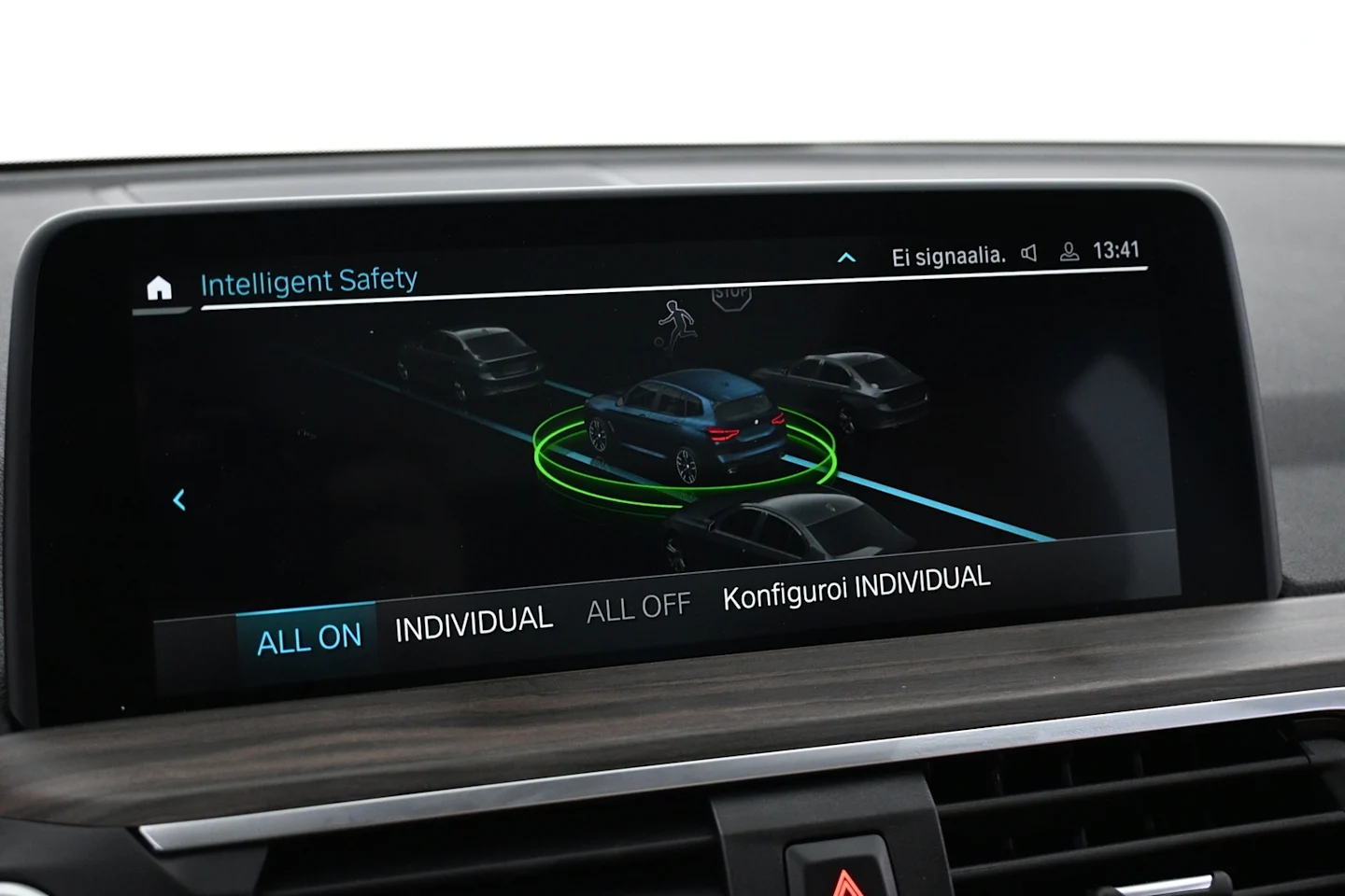 Car Image - 53P9BRYIF9Y8y1xeq8beaH