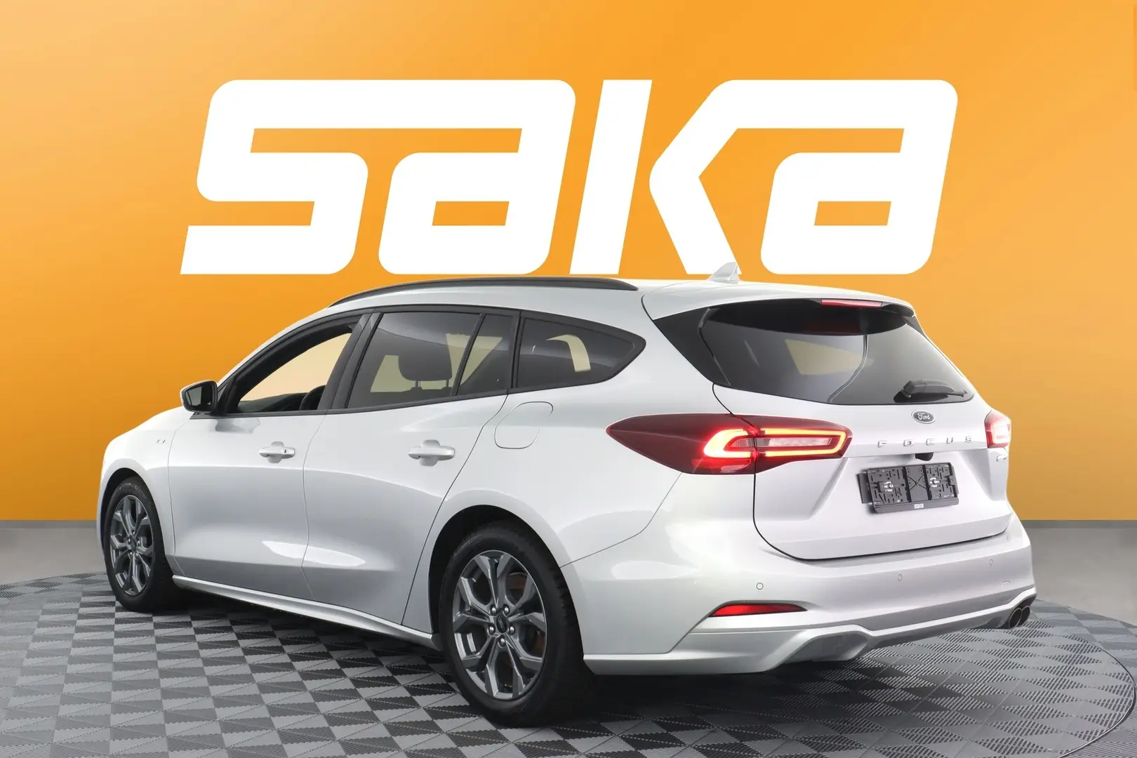 Car Image - 4MML5MdcpHuyxbd4XSNynE