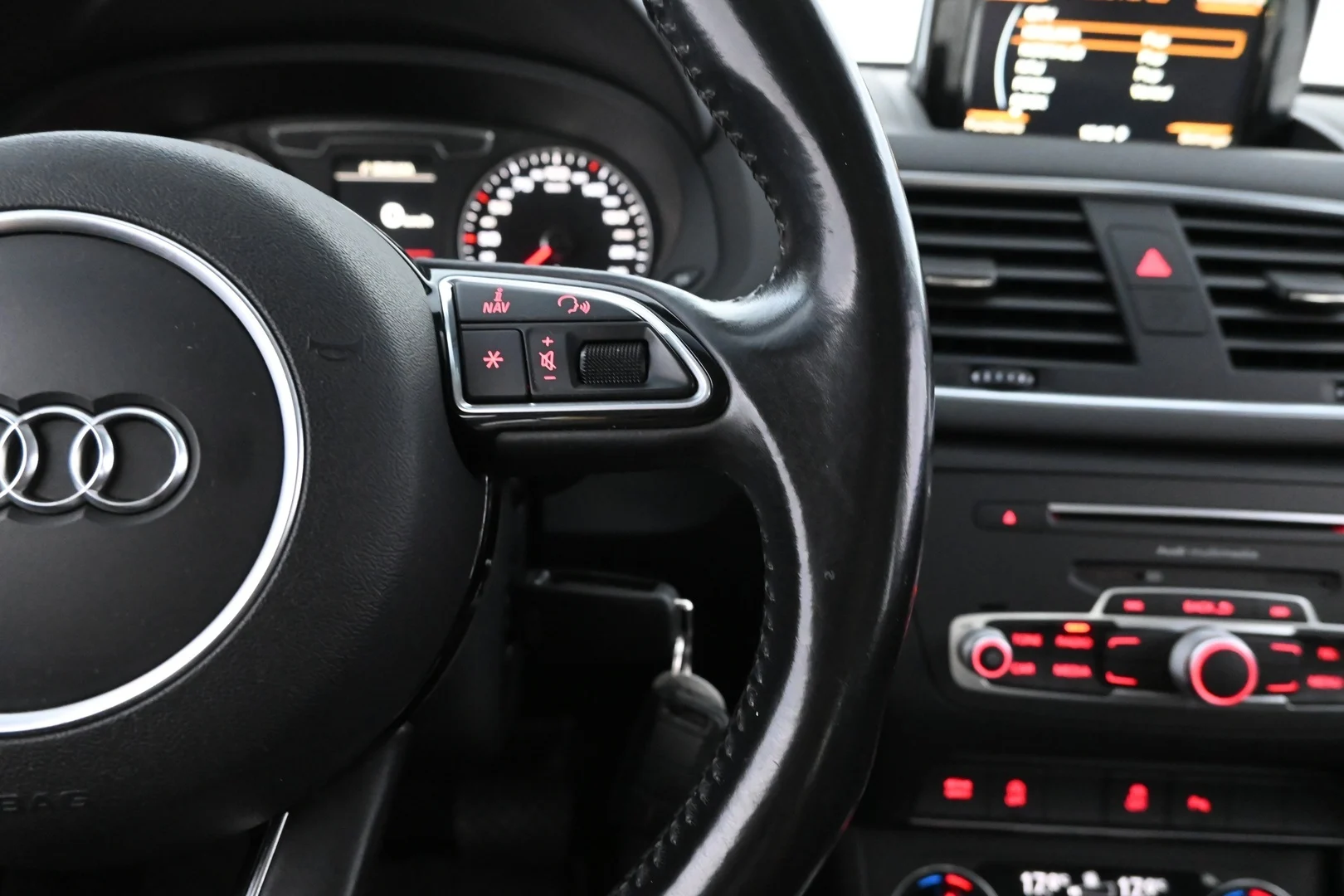 Car Image - 6KlK4TOLVBEYKd12w4mSz1