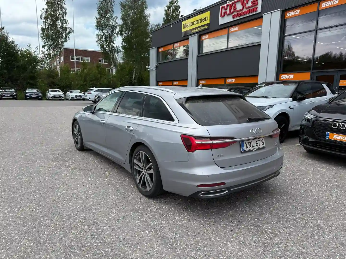 Car Image - 1UOyN37Tip0GkfGcEMg3W9