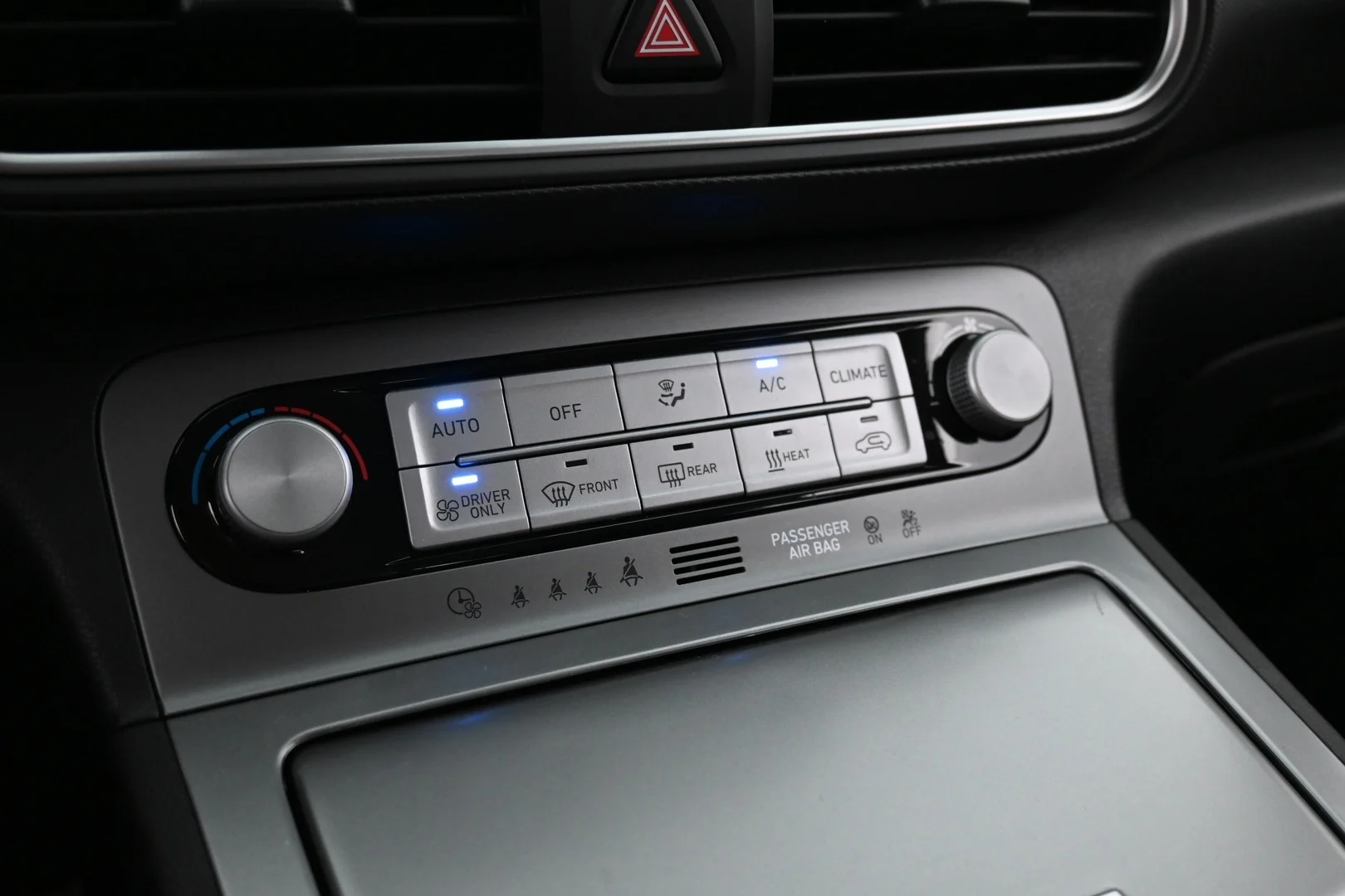 Car Image - 1EMLrVOsjcCljxY5aIn7ie
