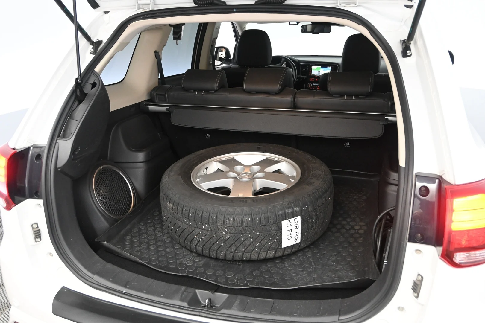 Car Image - 1R0dKQ33H51FRnAc6VXkBQ