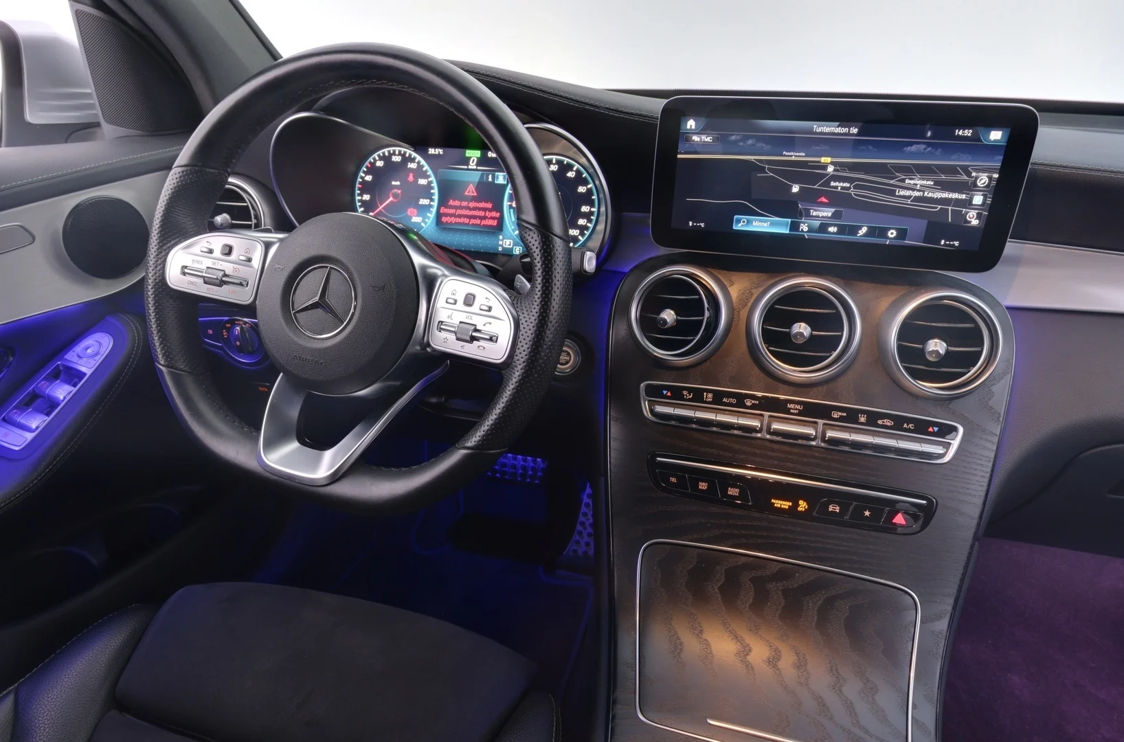 Car Image - 56PTUY2JDRwIOvEGZOq5JS