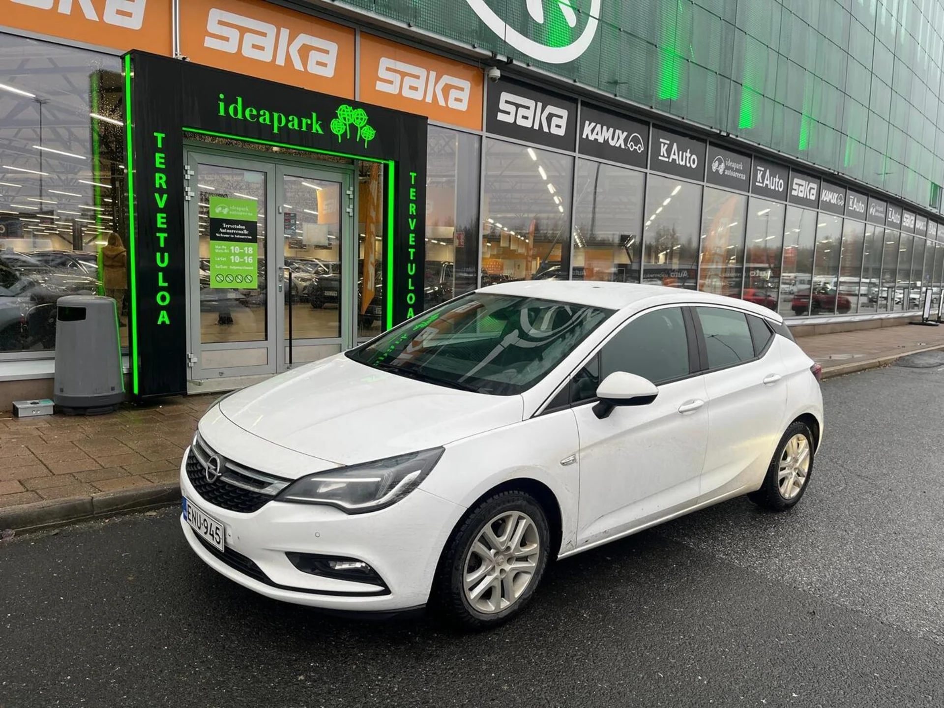 Car Image - 6UdyaFYZxbzexmDTXQPuvF