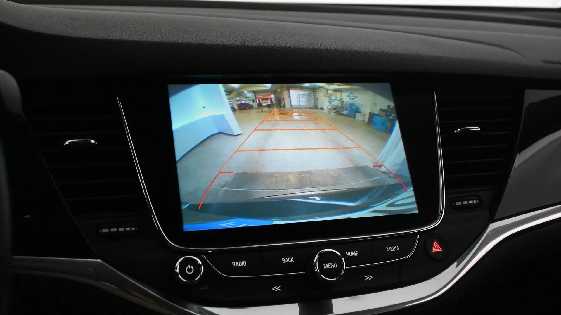 Car Image - 7w1HkwvMwyK6uYMGt5WtCa