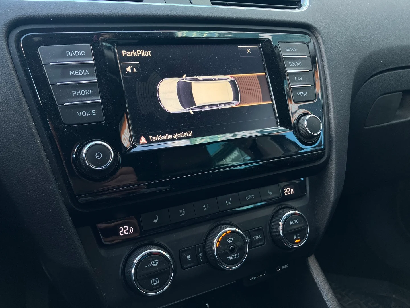 Car Image - 151Ig3f5nEDnI7OS8fEMKk