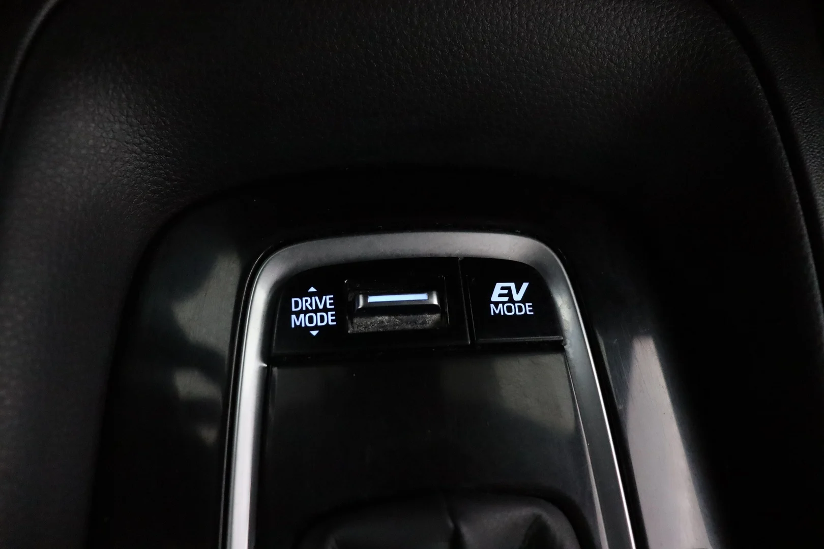 Car Image - 1Cksx0FAeheRAp0EispvgH