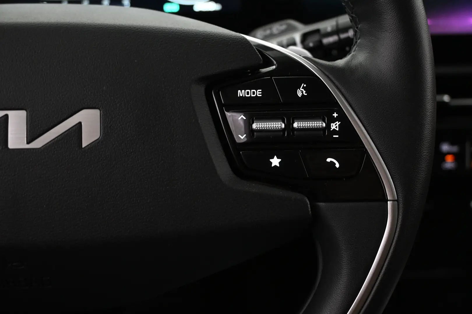 Car Image - 2iU97yu6IcAHl6vioPZt7u