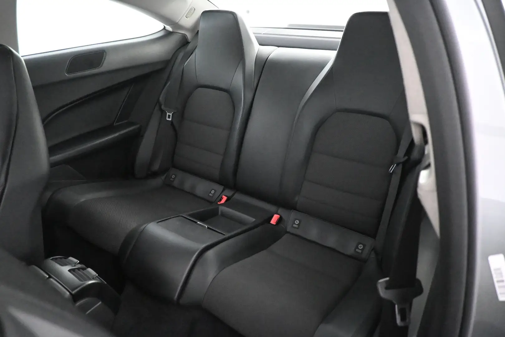 Car Image - 8ytHJv8RnUQdaM214sYfx