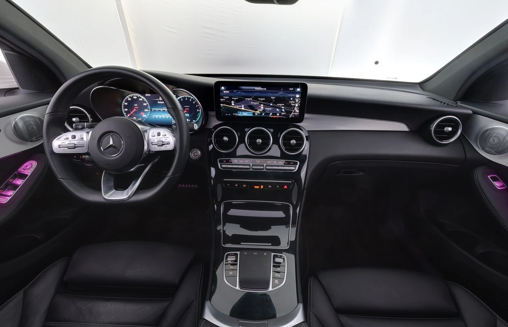 Car Image - 2Xw0N6iOl8Y2tqyH3DpZvs