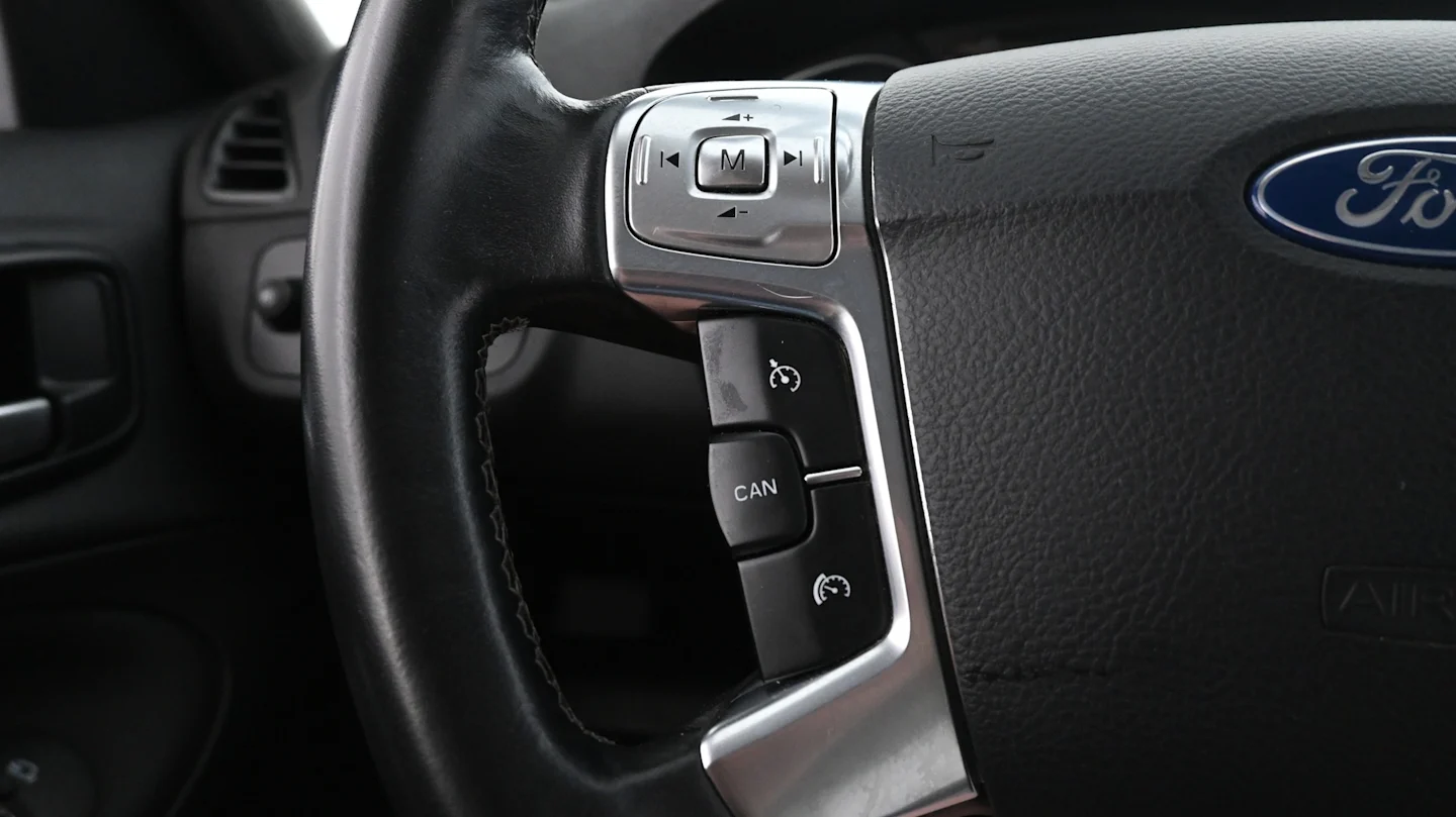 Car Image - 6hsbLo7OHX3ni595L4VIBW