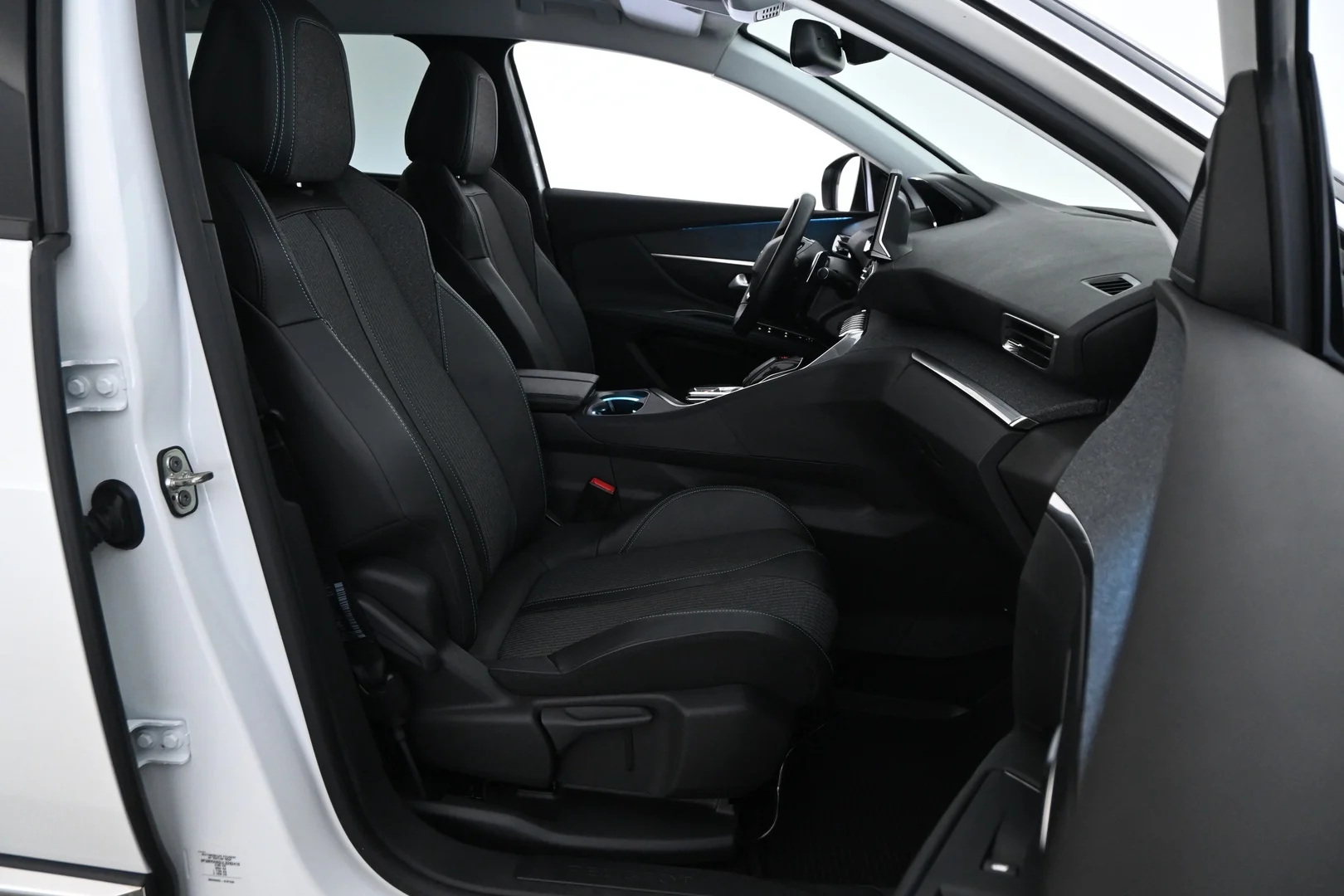 Car Image - 7ga07yKTFRFfTNgDI3cbM