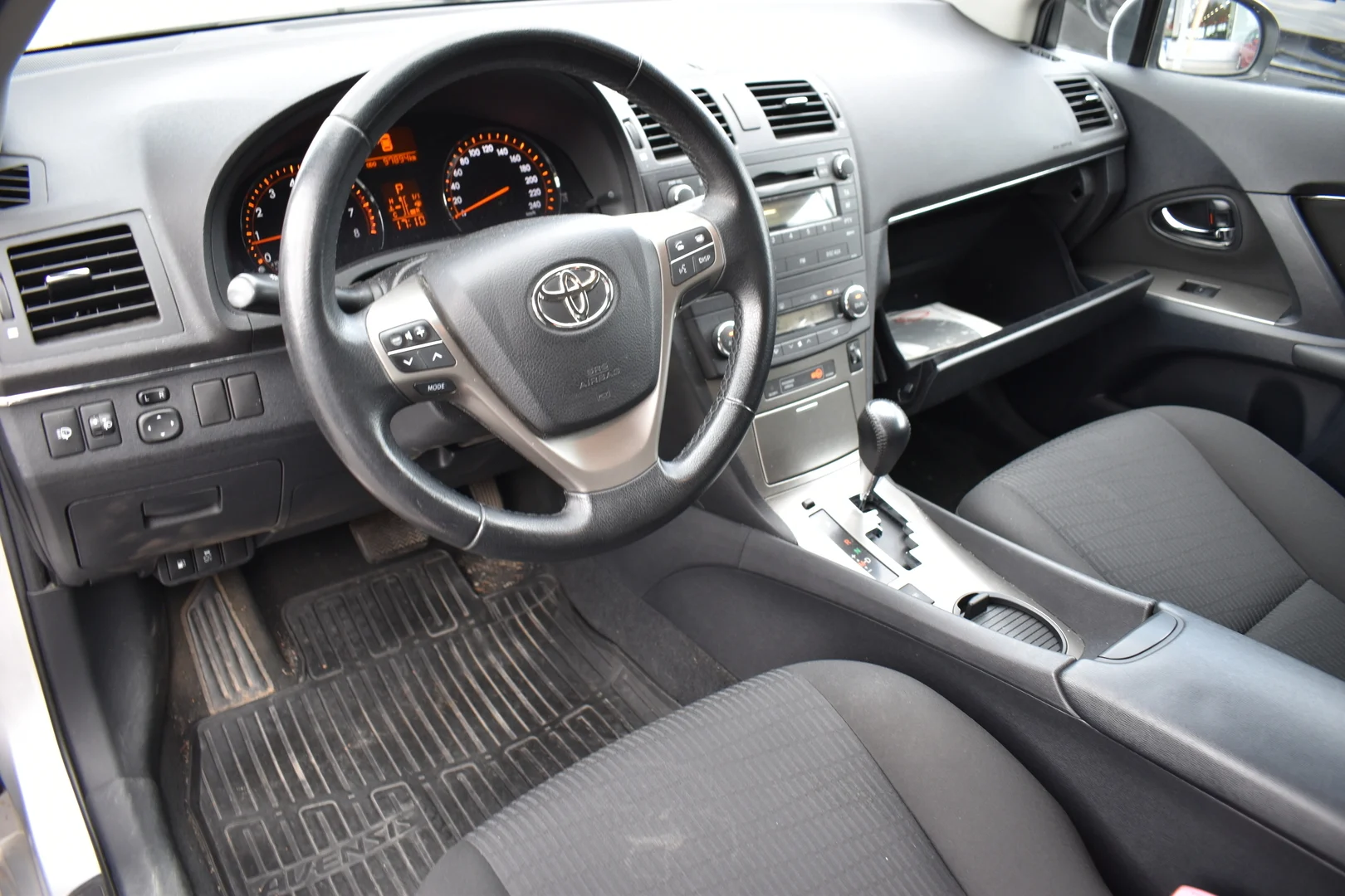 Car Image - QrOUONG2KsZNAa7TeWZIW