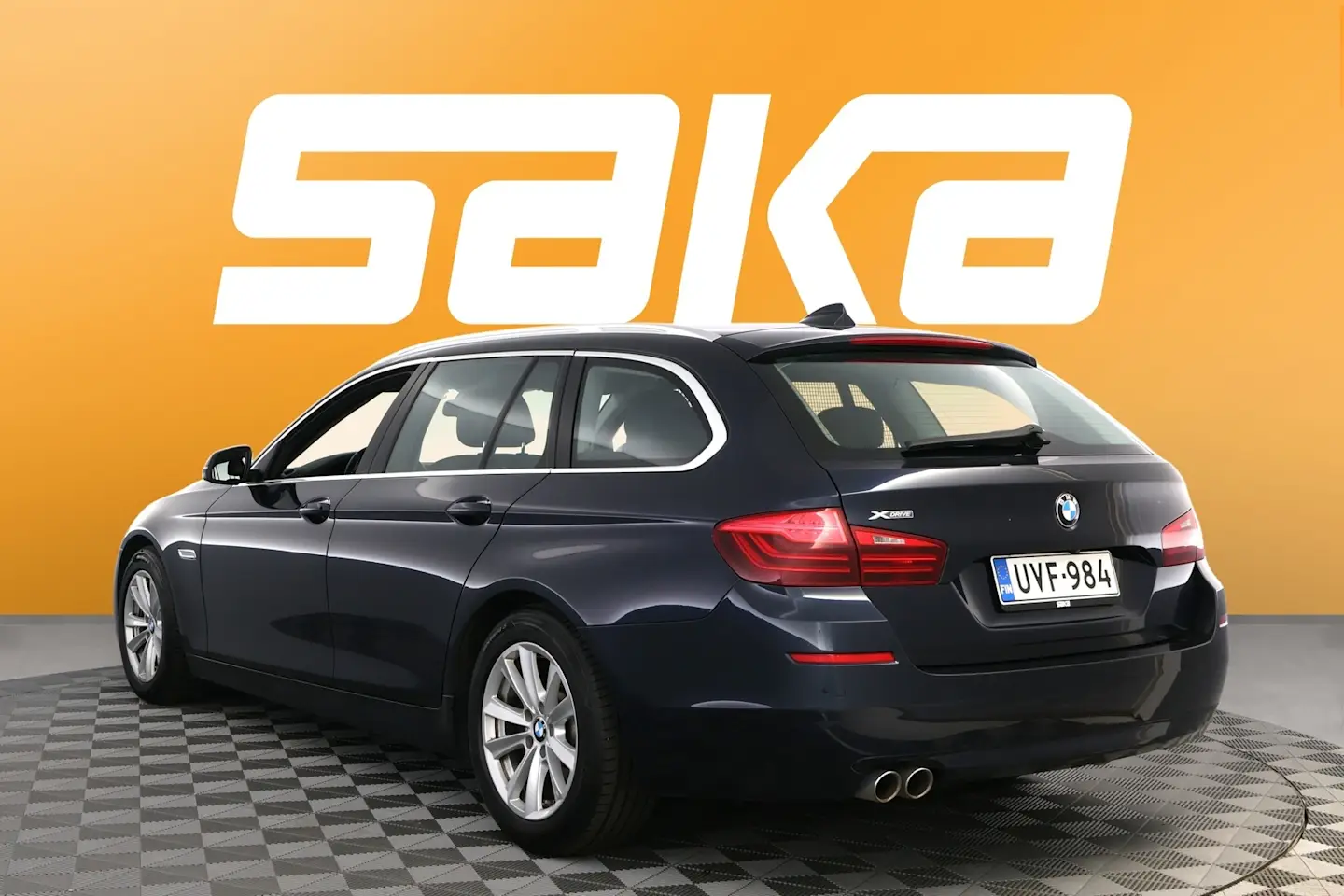 Car Image - 7r9pZni5Zd1iHEk9aHvYr0