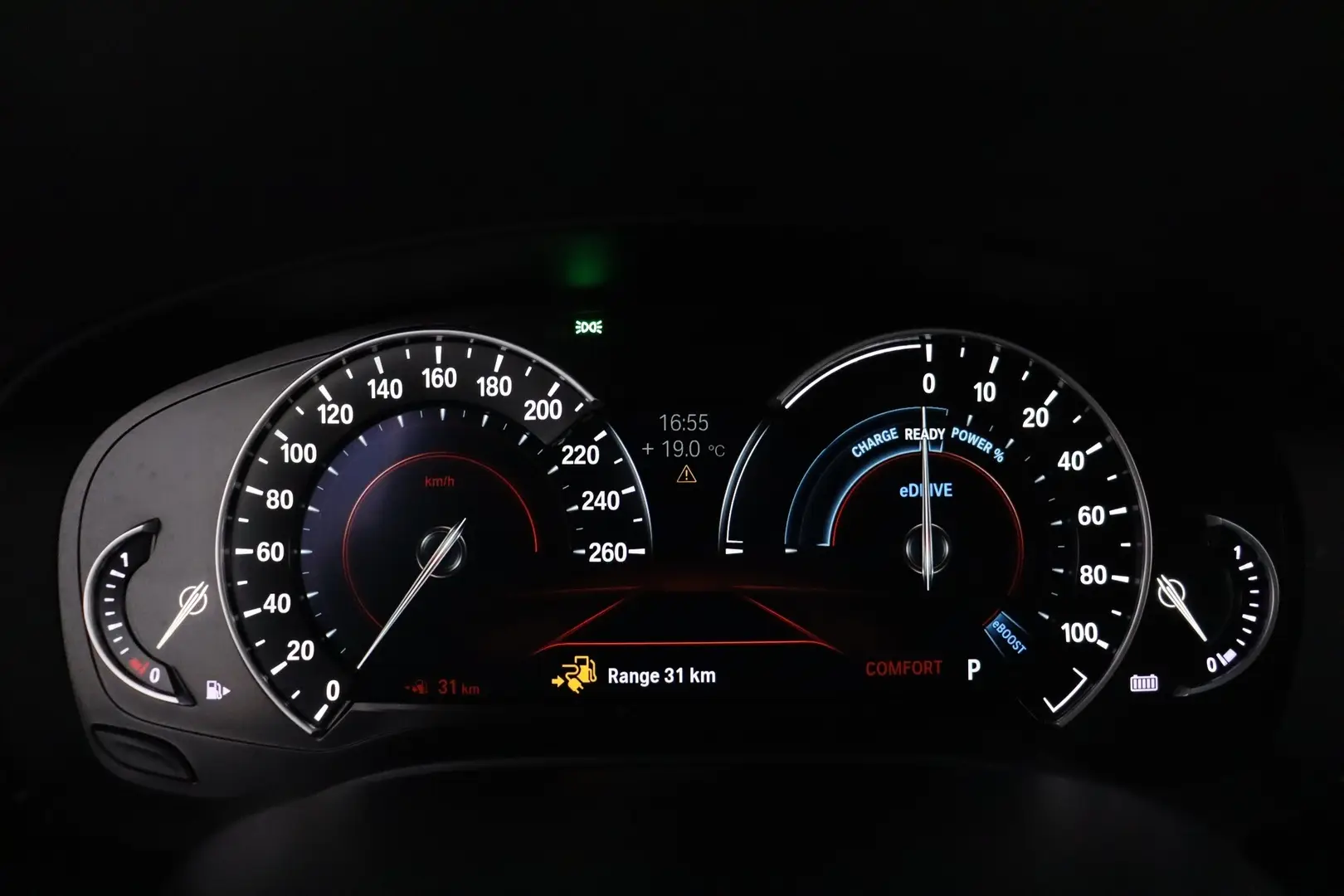 Car Image - U7DkEpVi0XkT4IRGsZBM0