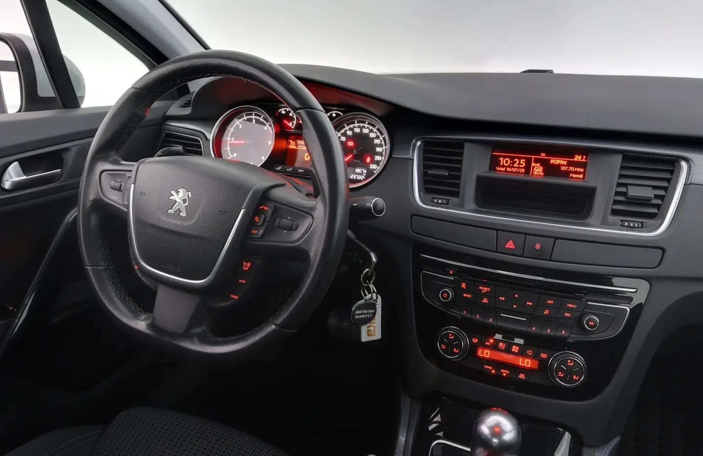 Car Image - 3SHUZgE2GqUVEtihABZdkQ