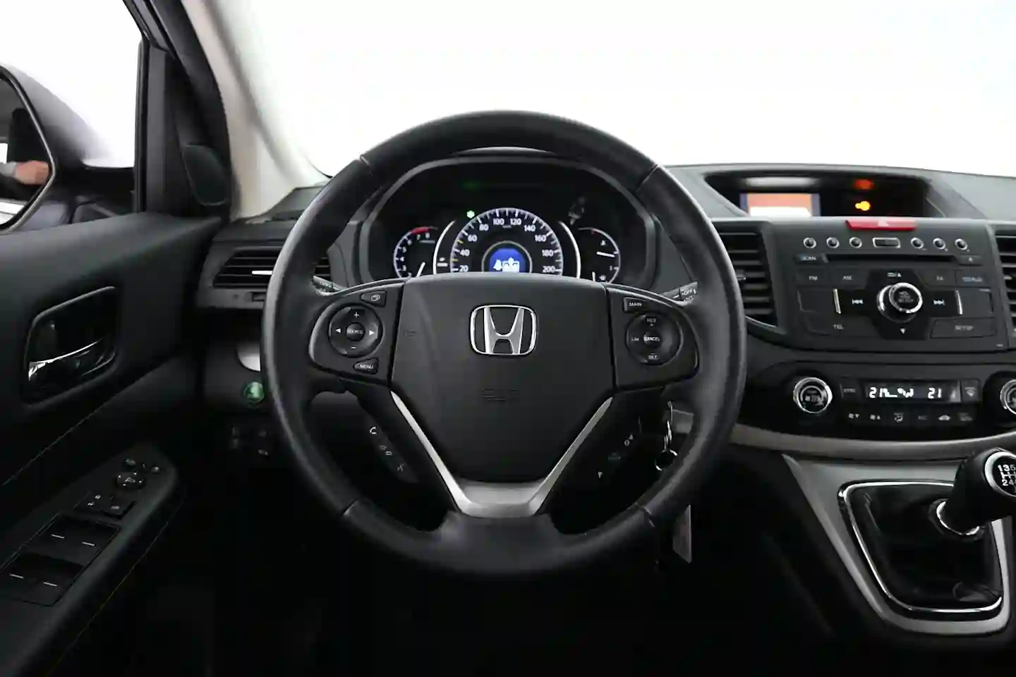 Car Image - 3YtZO0HCrPHDz6eUpvPZ7p