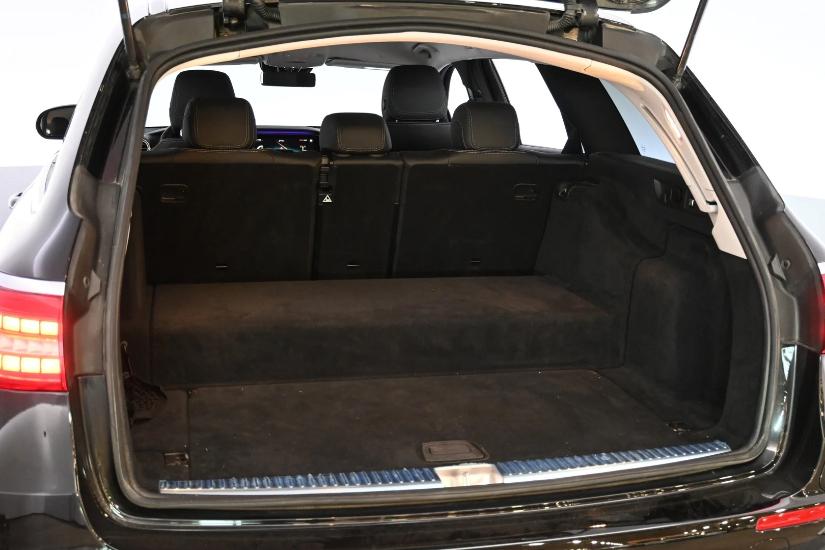 Car Image - 1VmwuwBLUvAt5dzi5gdI3w