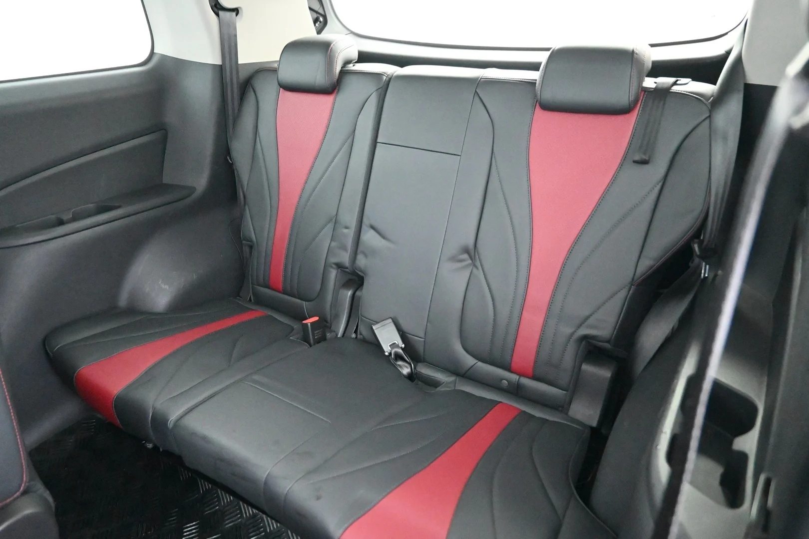 Car Image - 4ZXpKMmkuE9eV4jokXdKZn