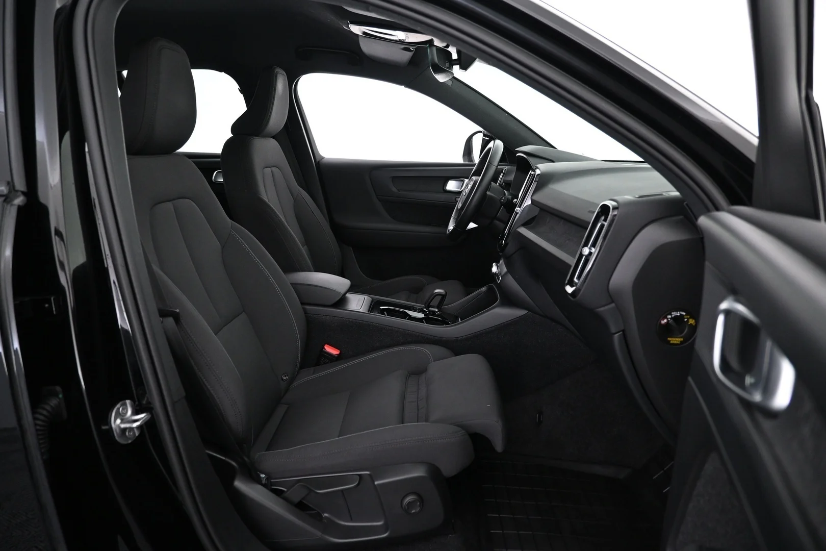 Car Image - 4YNX7hTvgn4b7O14J9jQTk