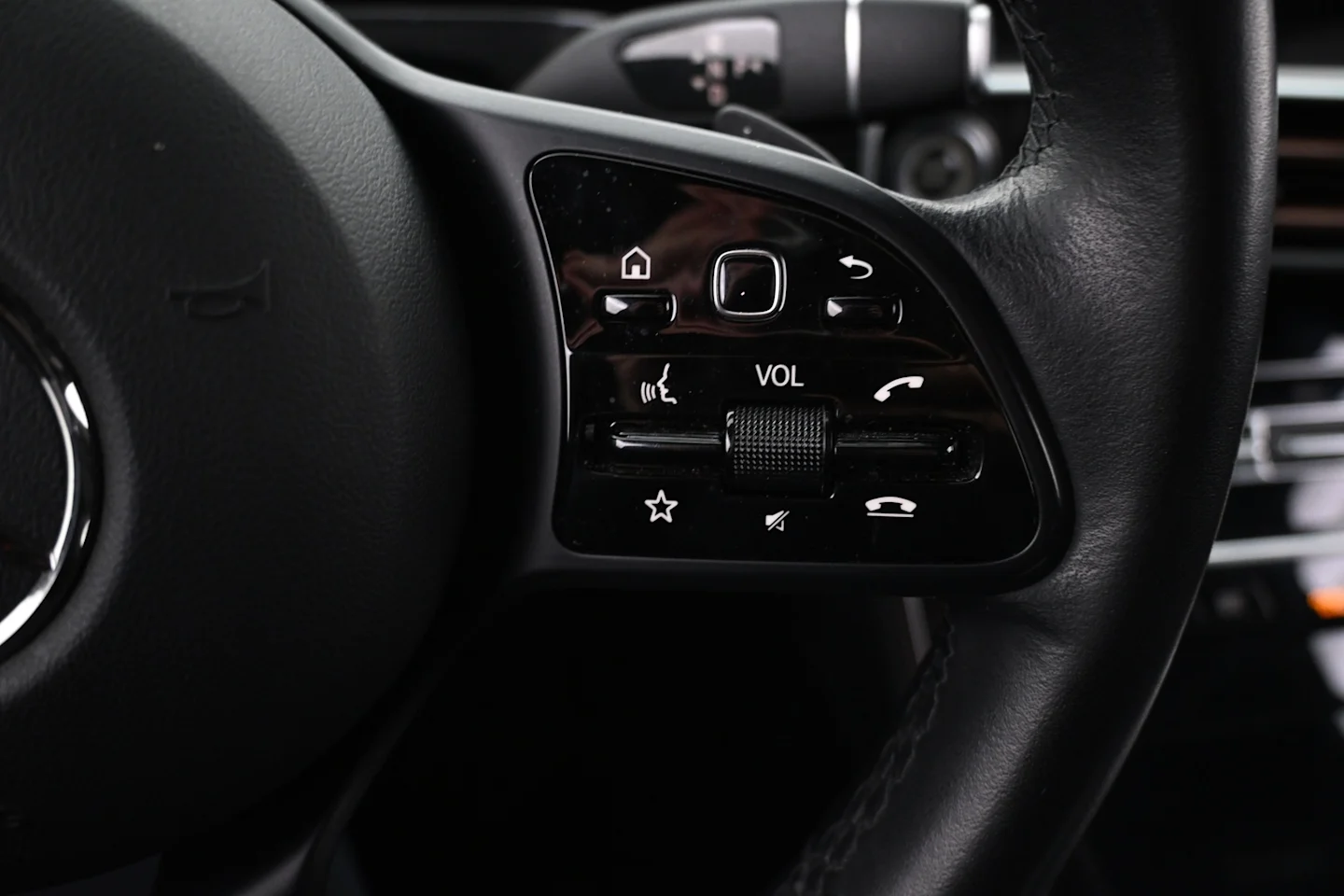 Car Image - 7H6tVaLAQJjONnvgpnvQU6