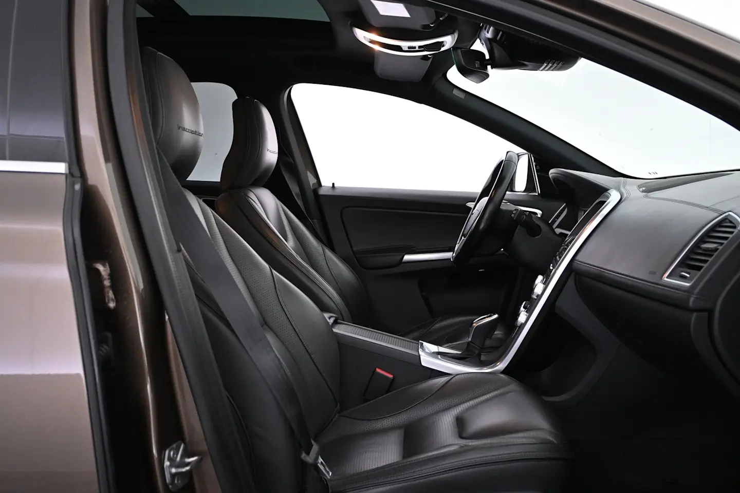 Car Image - 4FjQFvo9O4V3dEmIYG1E9T