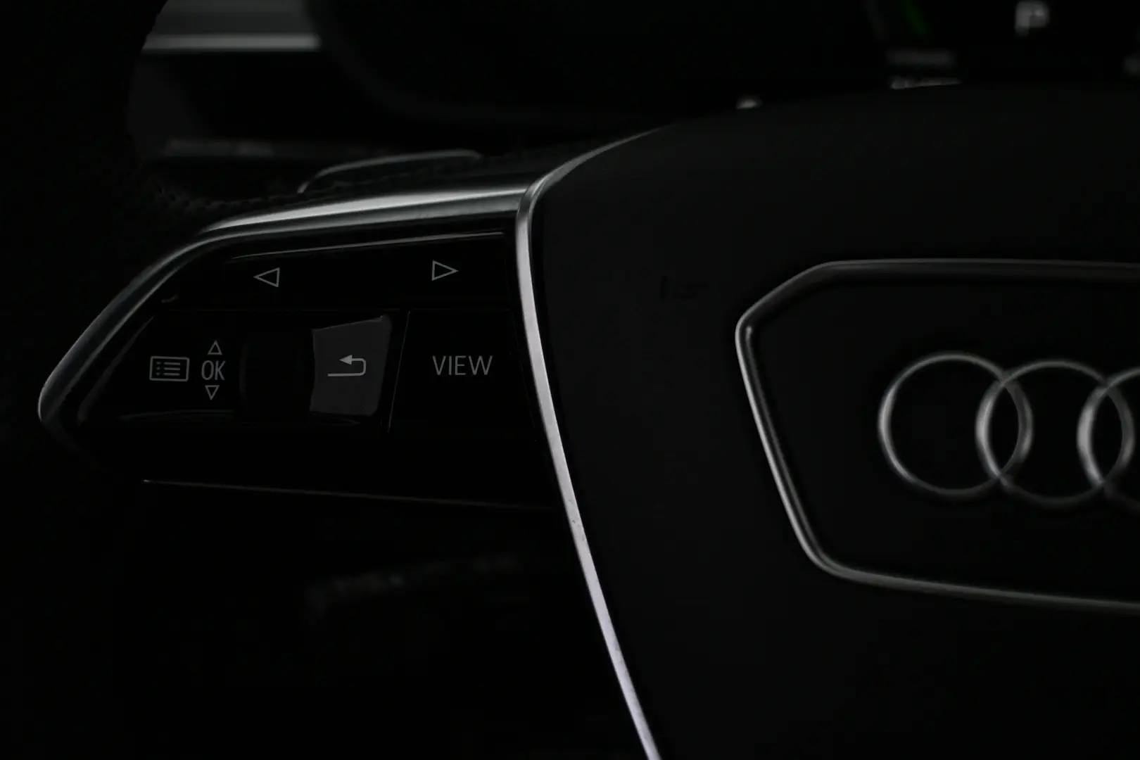 Car Image - 3A49QndwdEEC2yBbmC90lx