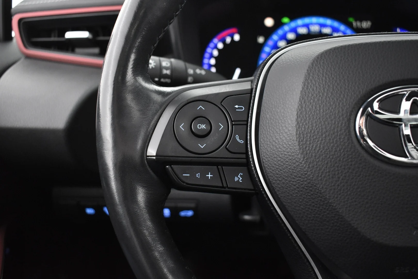 Car Image - 4LoDXjmryz5hBSBtWZL4MJ