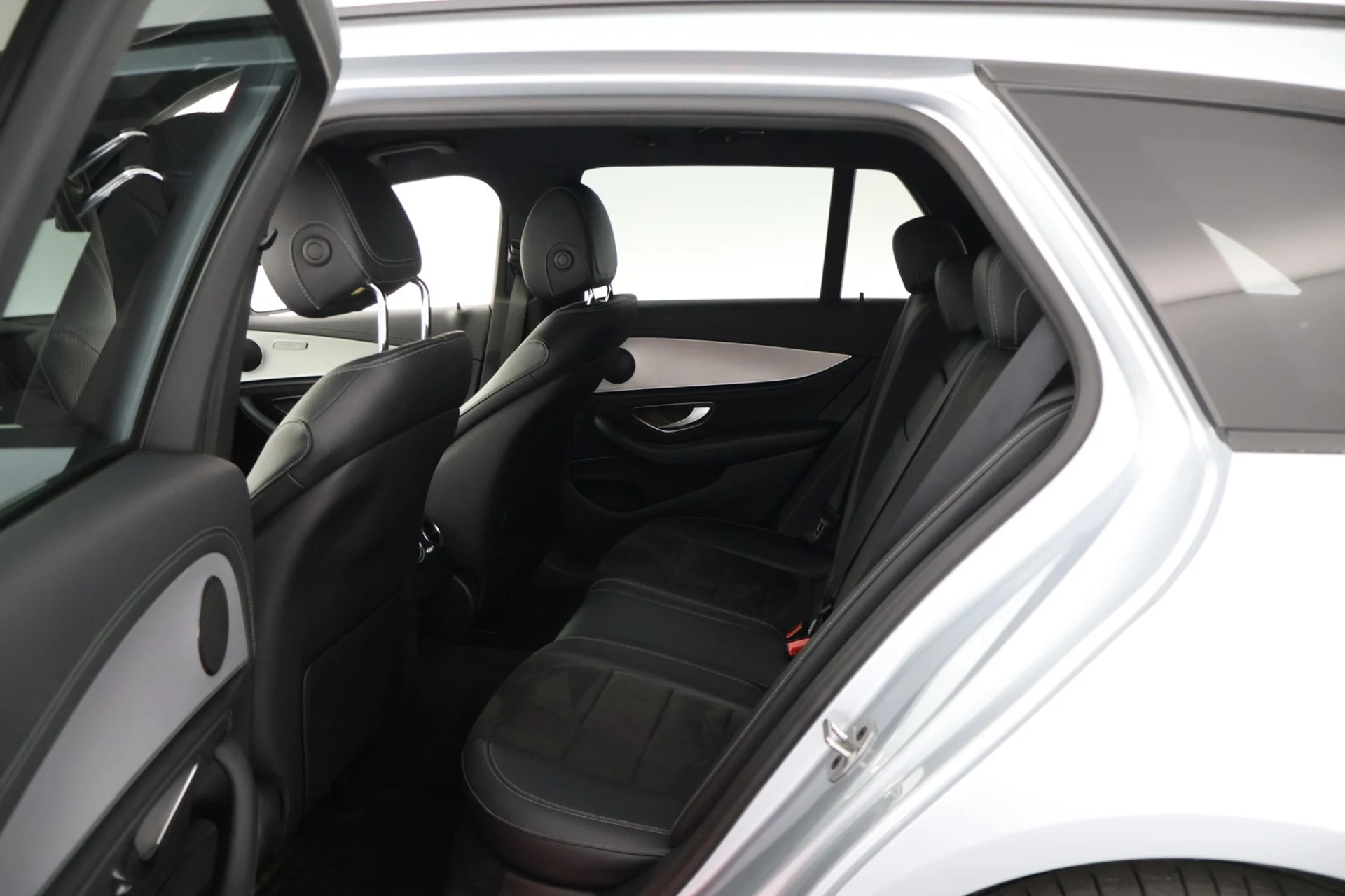 Car Image - 3MFITUM9aICbTP7Rd85xNG