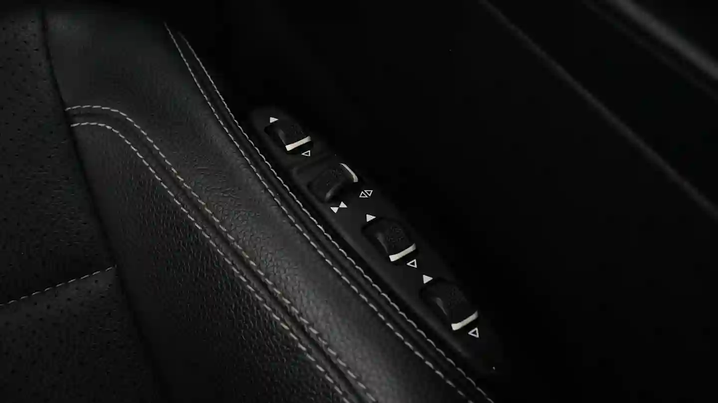 Car Image - 68EwaUgHiJRpJqni3njX47
