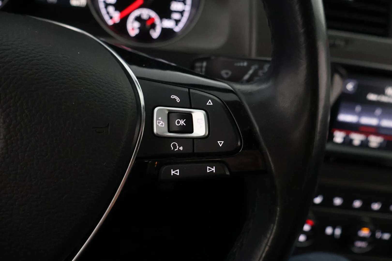 Car Image - zbVT3ASR0Knus4NuEiBdZ