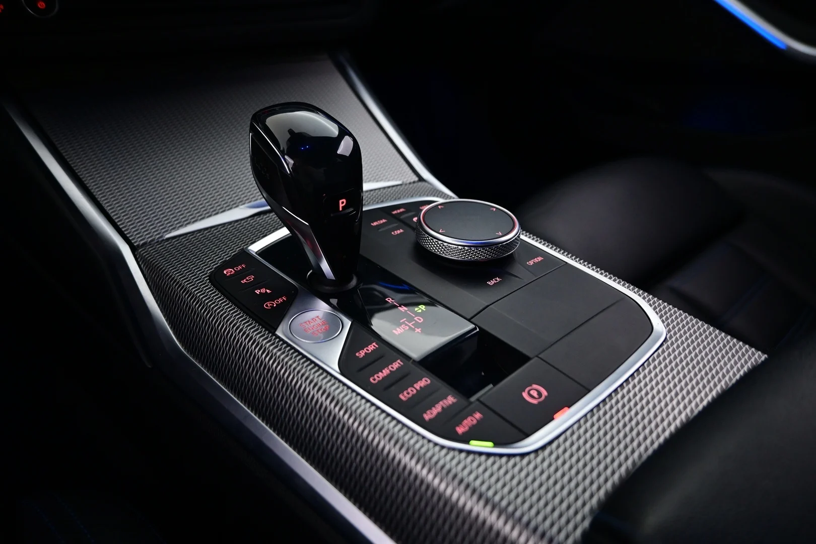Car Image - 170B4ryeYMUM1KoNl5uMX6