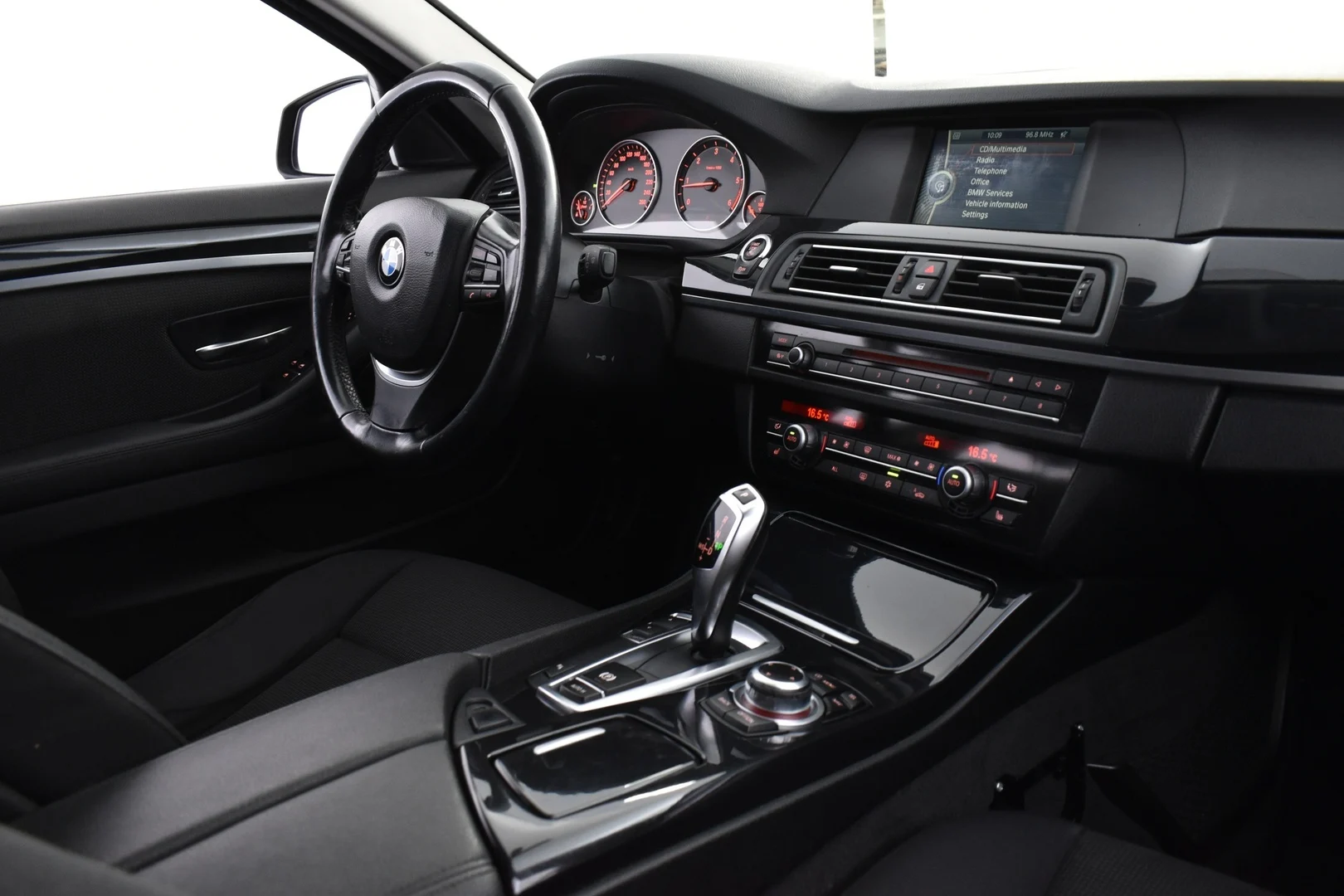Car Image - 1JEc8EsF4f8msG1fZH5APZ