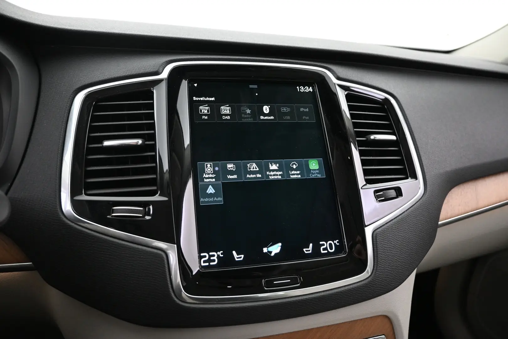 Car Image - 4wzFSFUoCceLO8IN0rTEY3