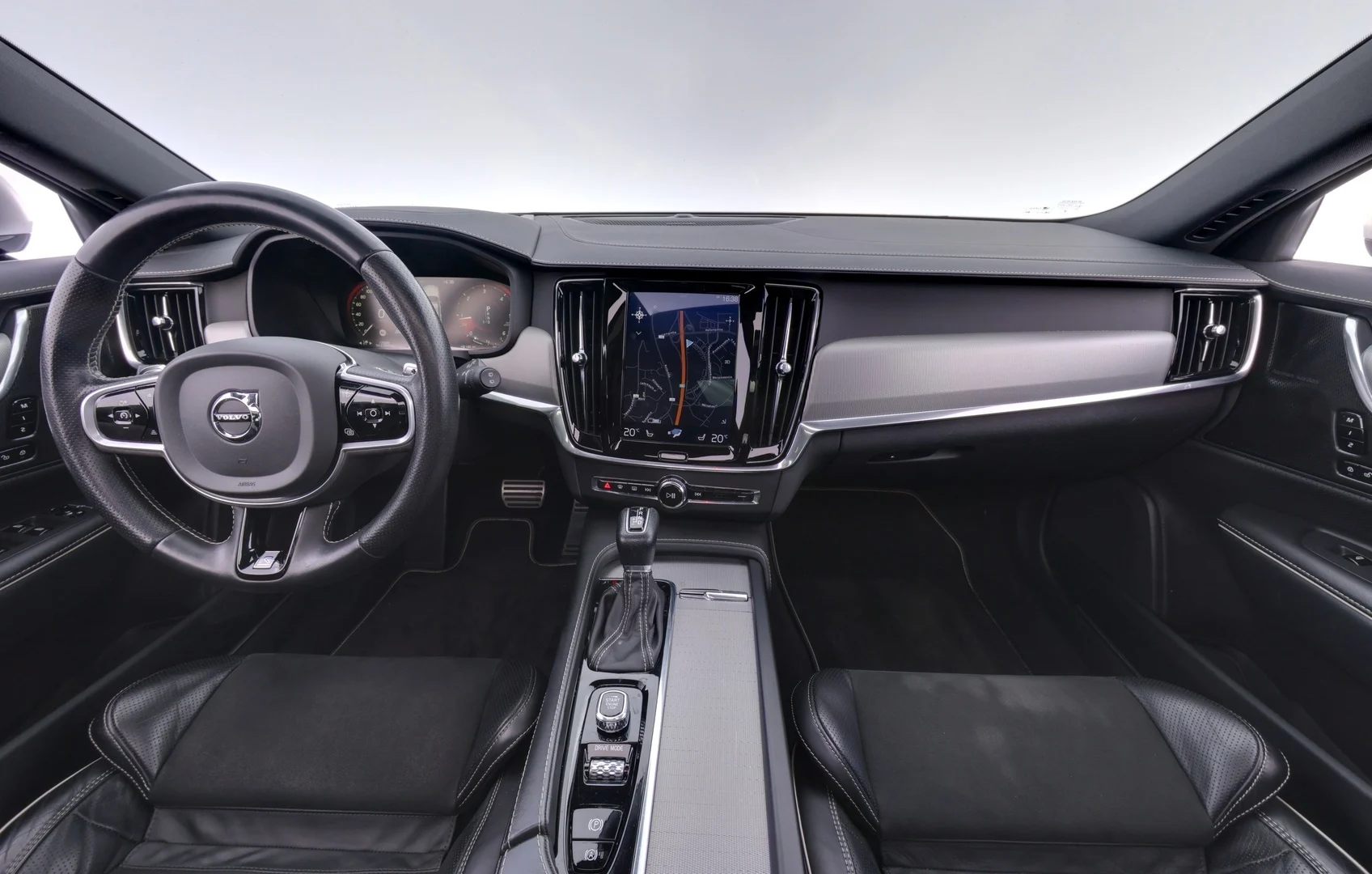 Car Image - 3tEN4WMCXHhqGIgJ0YnObo