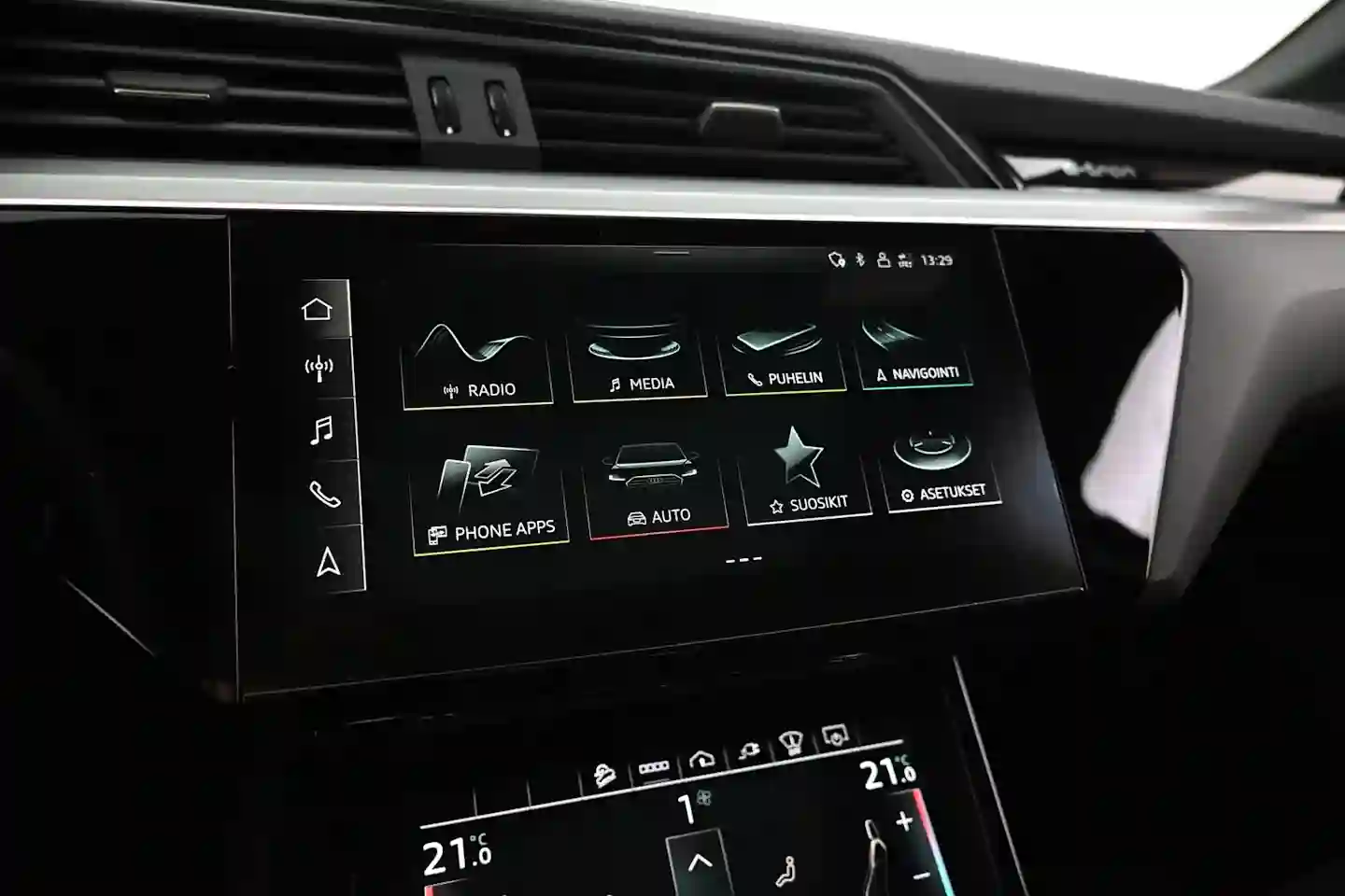 Car Image - 1GyNuTq3Dzl5utxZIqqOyl